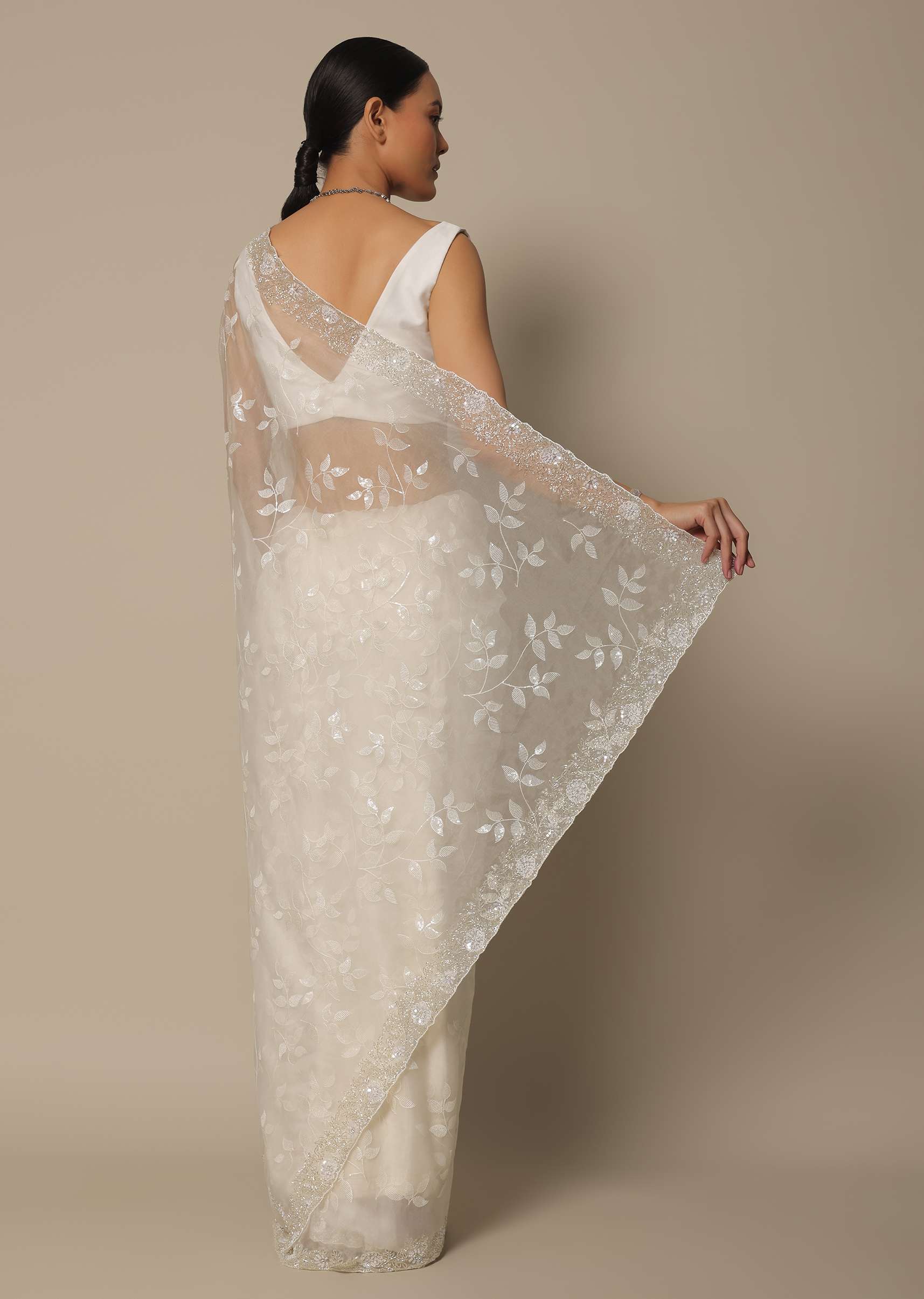 white_organza_saree_with_floral_sequin_work-sg187141_4_165ee797-5ea9-42c6-9f16-a68ed55a8cc6.jpg