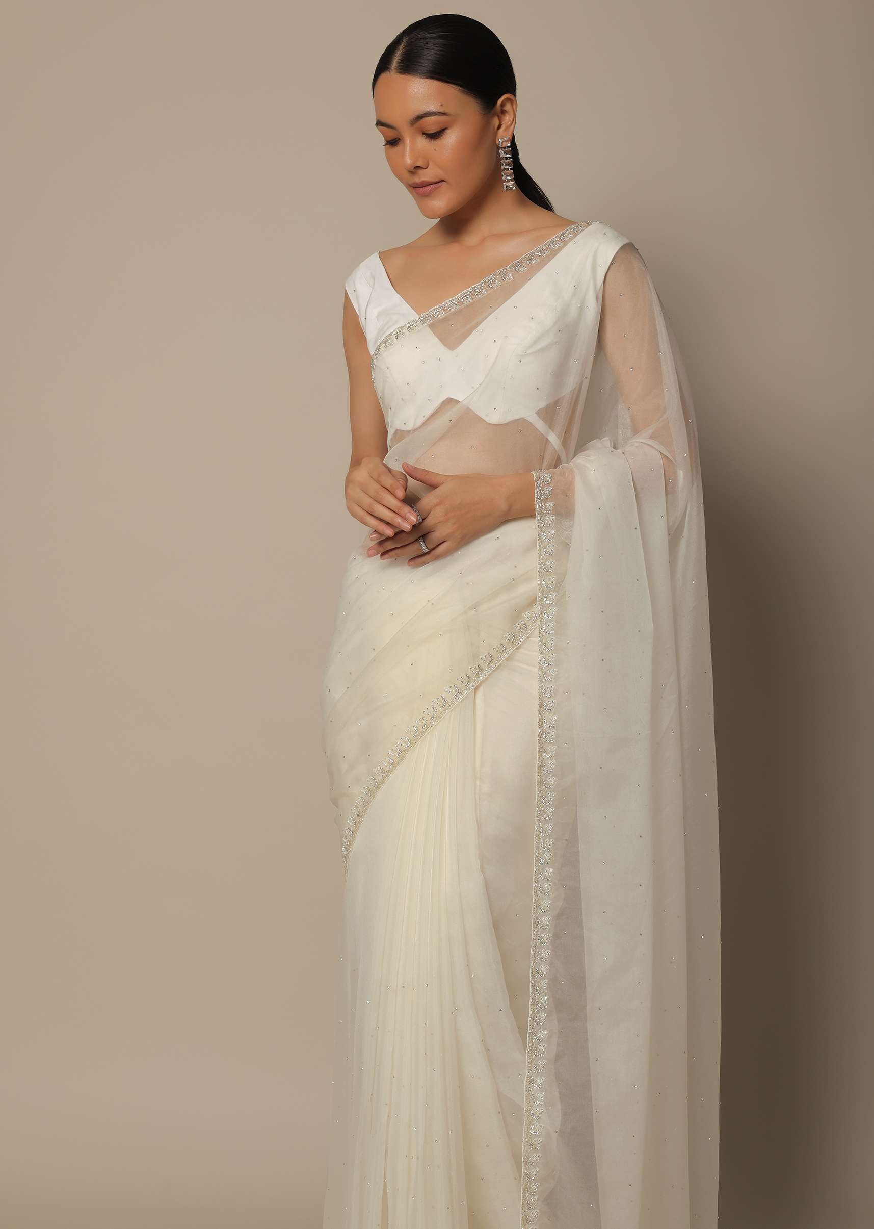 white_organza_saree_with_scallop_cutdana-sg185136_6_80615c4c-be59-419b-aa92-48d45d28cd92.jpg