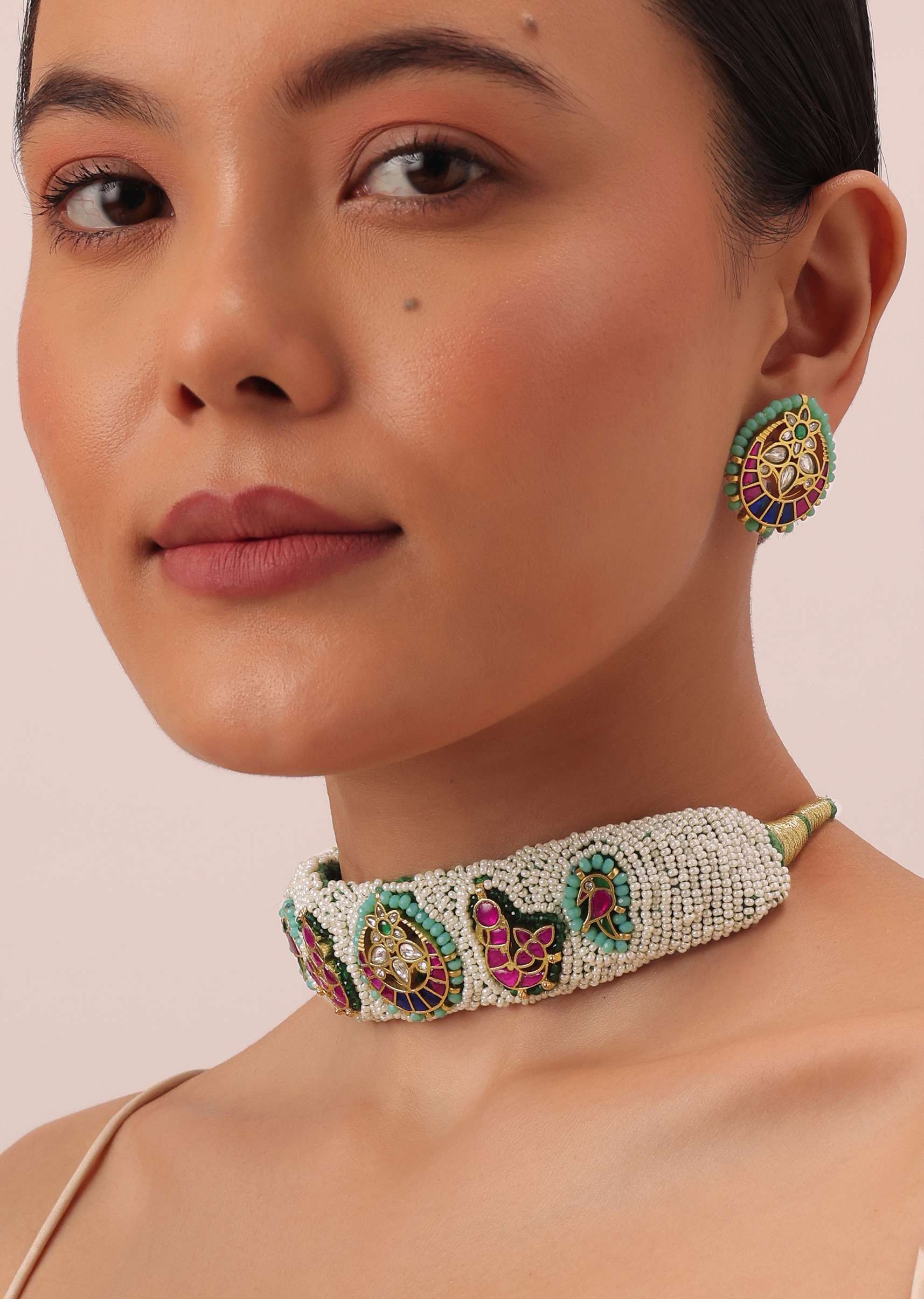white_rajasthani_ponchi_kundan_studded_choker_with_stud_earrings-sg183700_14_5379d30d-117e-481b-aa2e-b6b9e3c7ed53.jpg