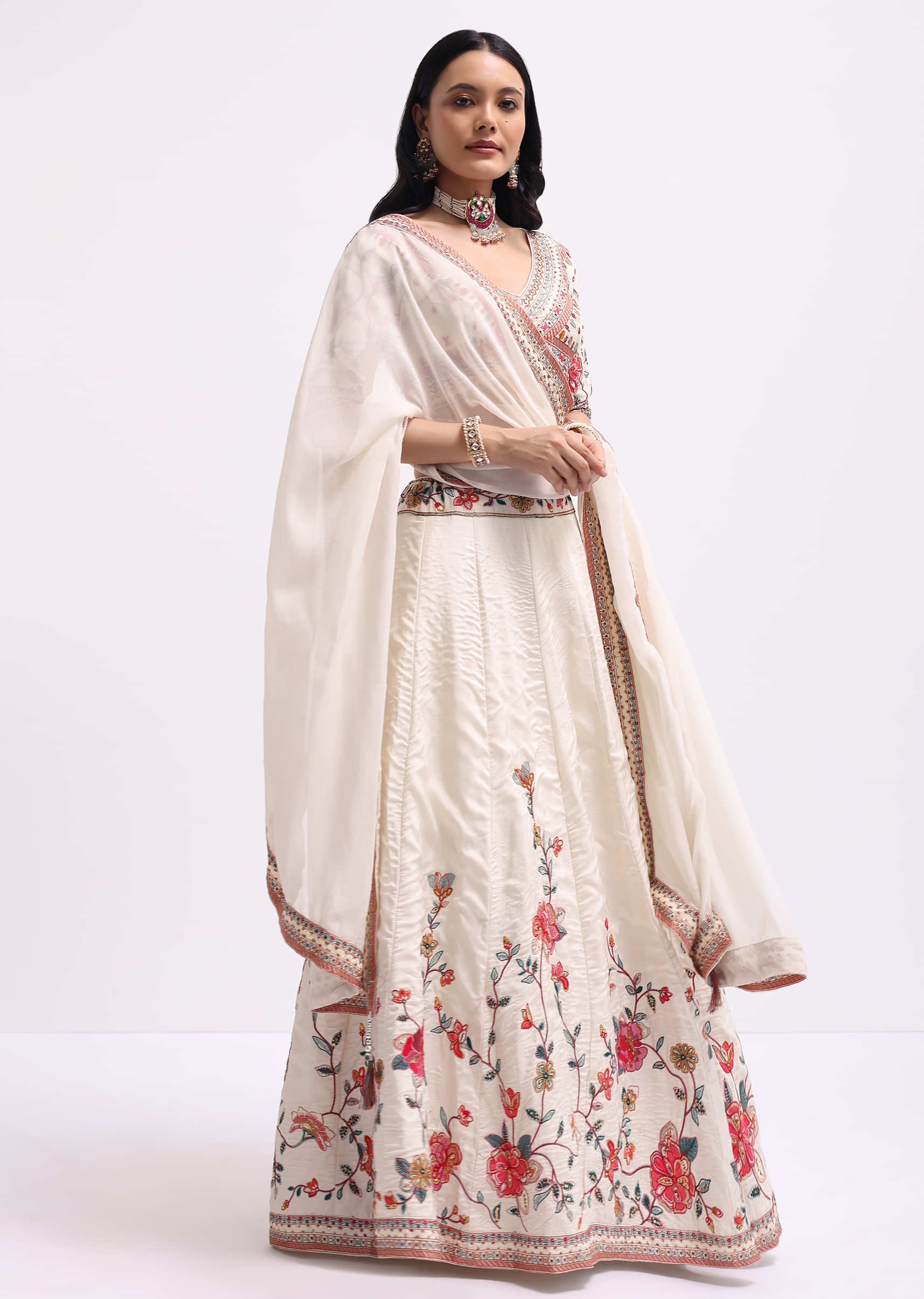 white_silk_lehenga_choli_set_with_resham_work-sg239642_6_380139cc-175c-4807-9669-bdc38cc19278.jpg