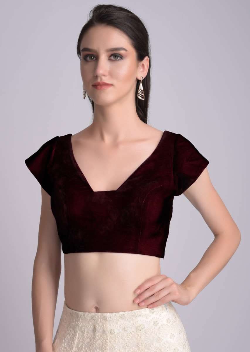wine-blouse-in-velvet-with-trapeze-neckline-online-kalki-fashion-m001509697y-sg33340_5_ef12ba4c-022d-4de5-b55f-59da69f0f062.jpg