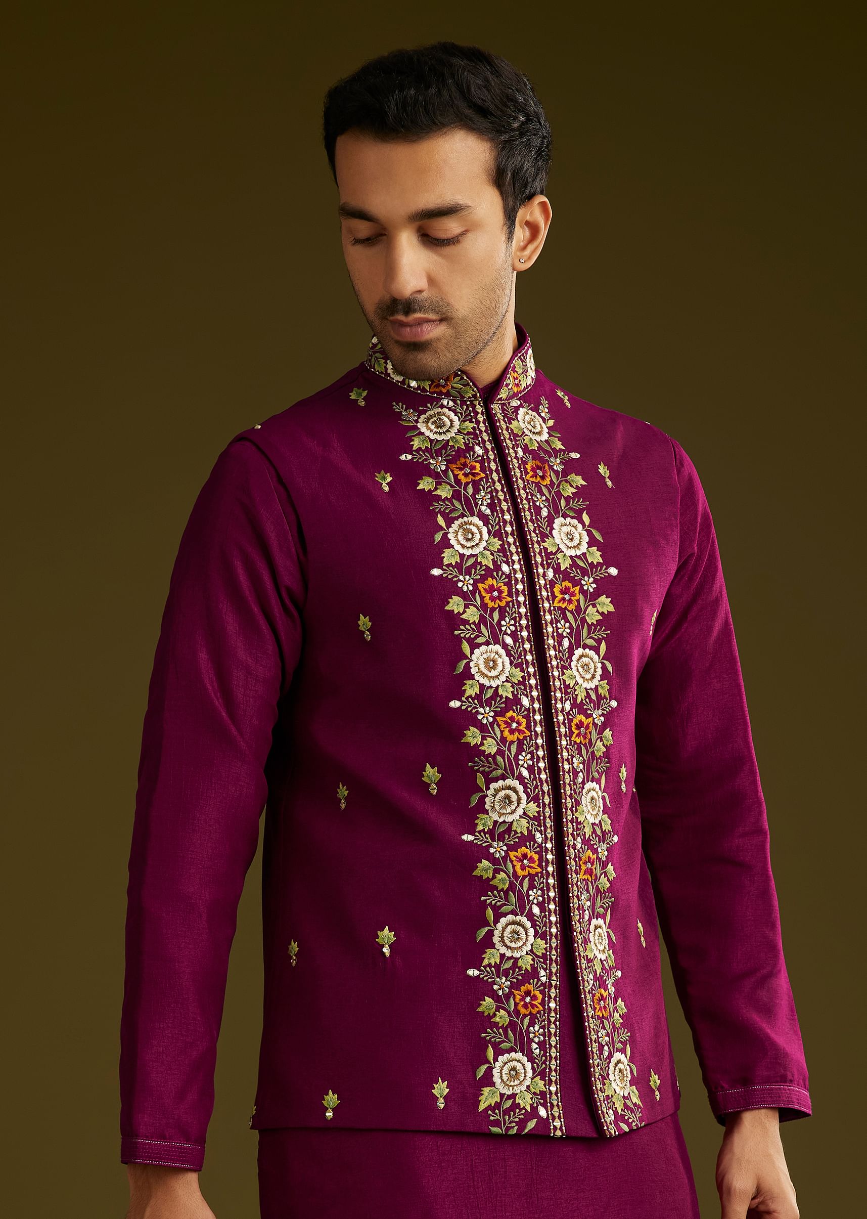 wine-cotton-silk-kurta-set-with-embroidered-lapel-jacket-sg309353-2_1212226d-4d7d-4b91-ac82-b89ba0349c23.jpg