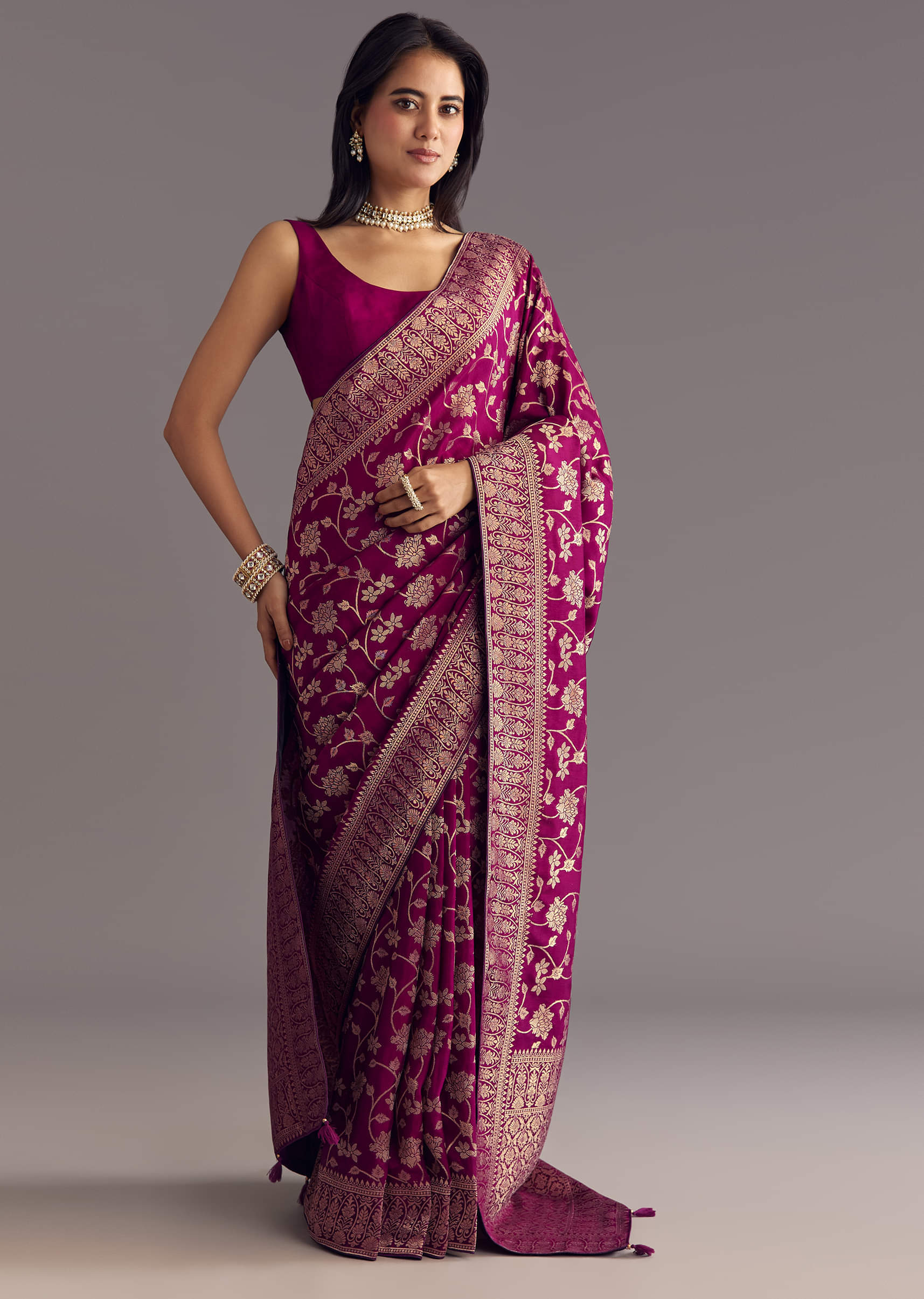 Buy Wine Dola Silk Saree With Zari Jaal And Border Work| KALKI Fashion ...
