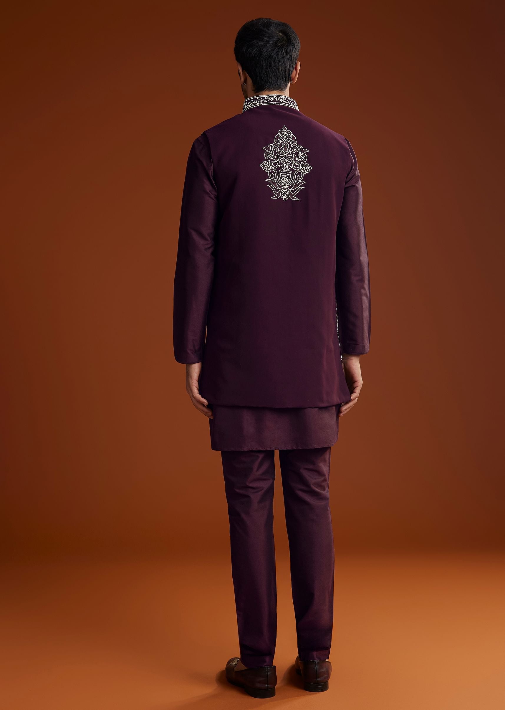 wine-jacket-kurta-set-with-thread-resham-embroidery-sg259223-6_fe4397e4-40a6-4af9-b061-a0687ec0f8b4.jpg