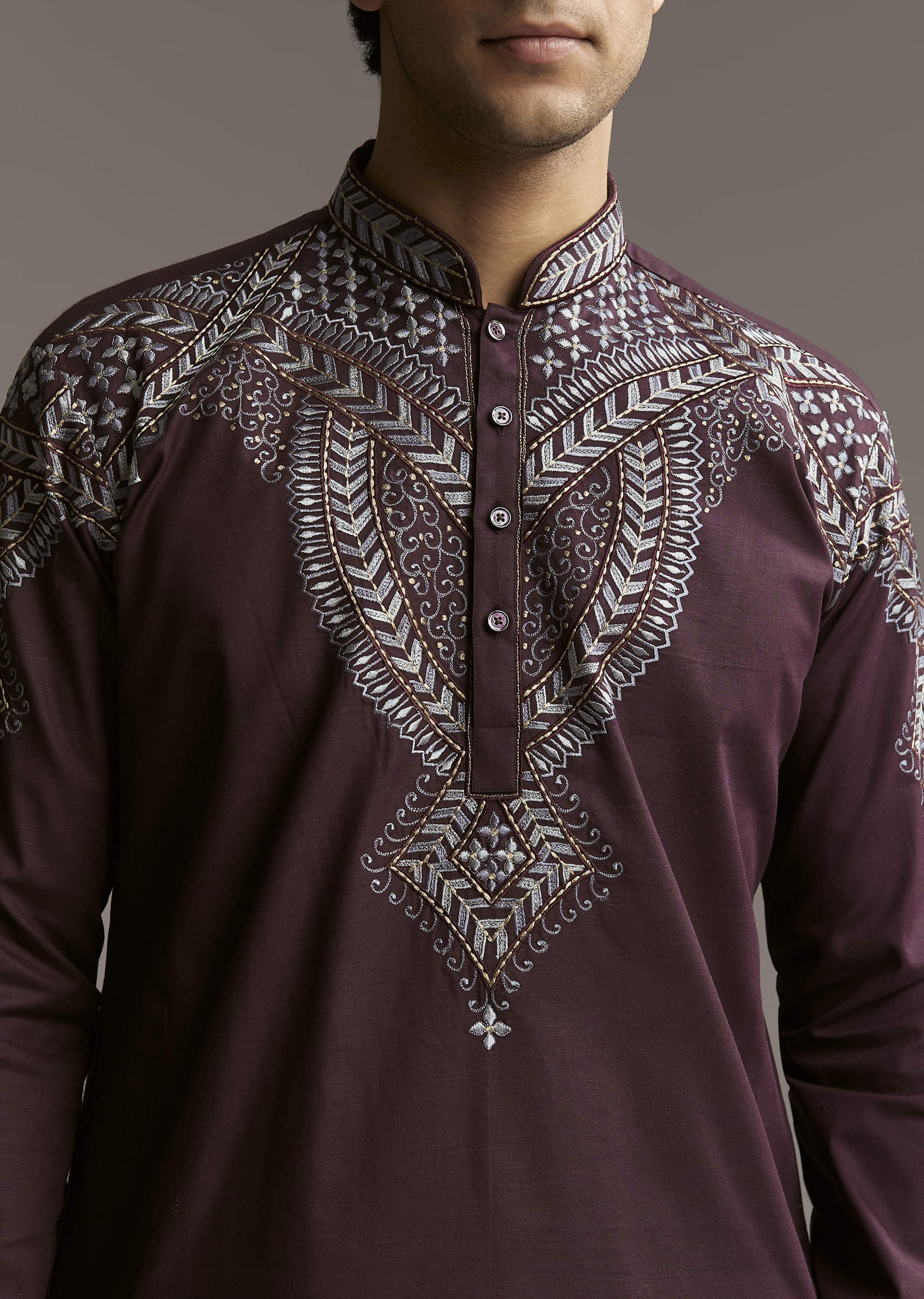 wine-linen-kurta-set-for-men-with-thread-embroidery-sg321988-2.jpg
