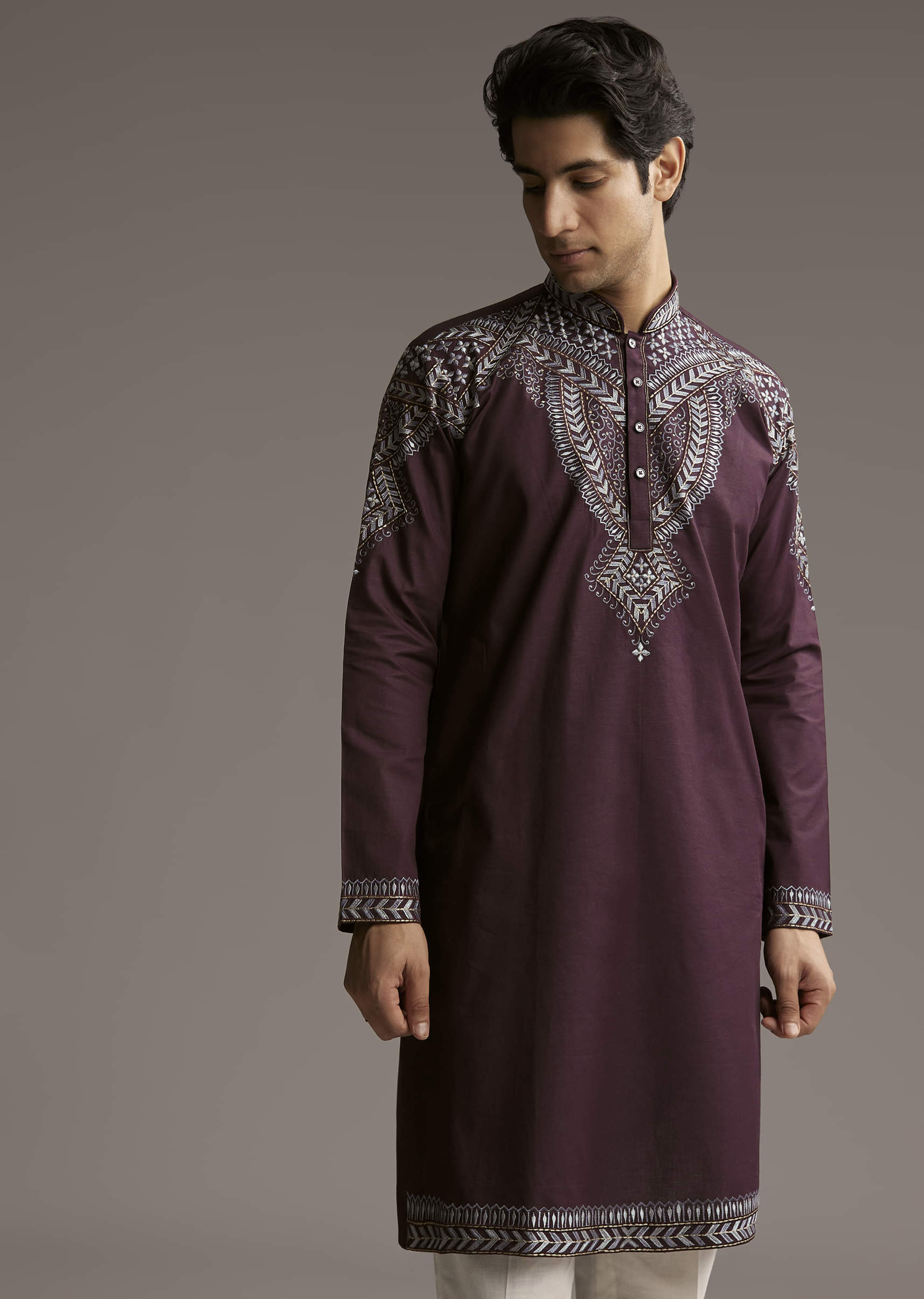 wine-linen-kurta-set-for-men-with-thread-embroidery-sg321988-4.jpg