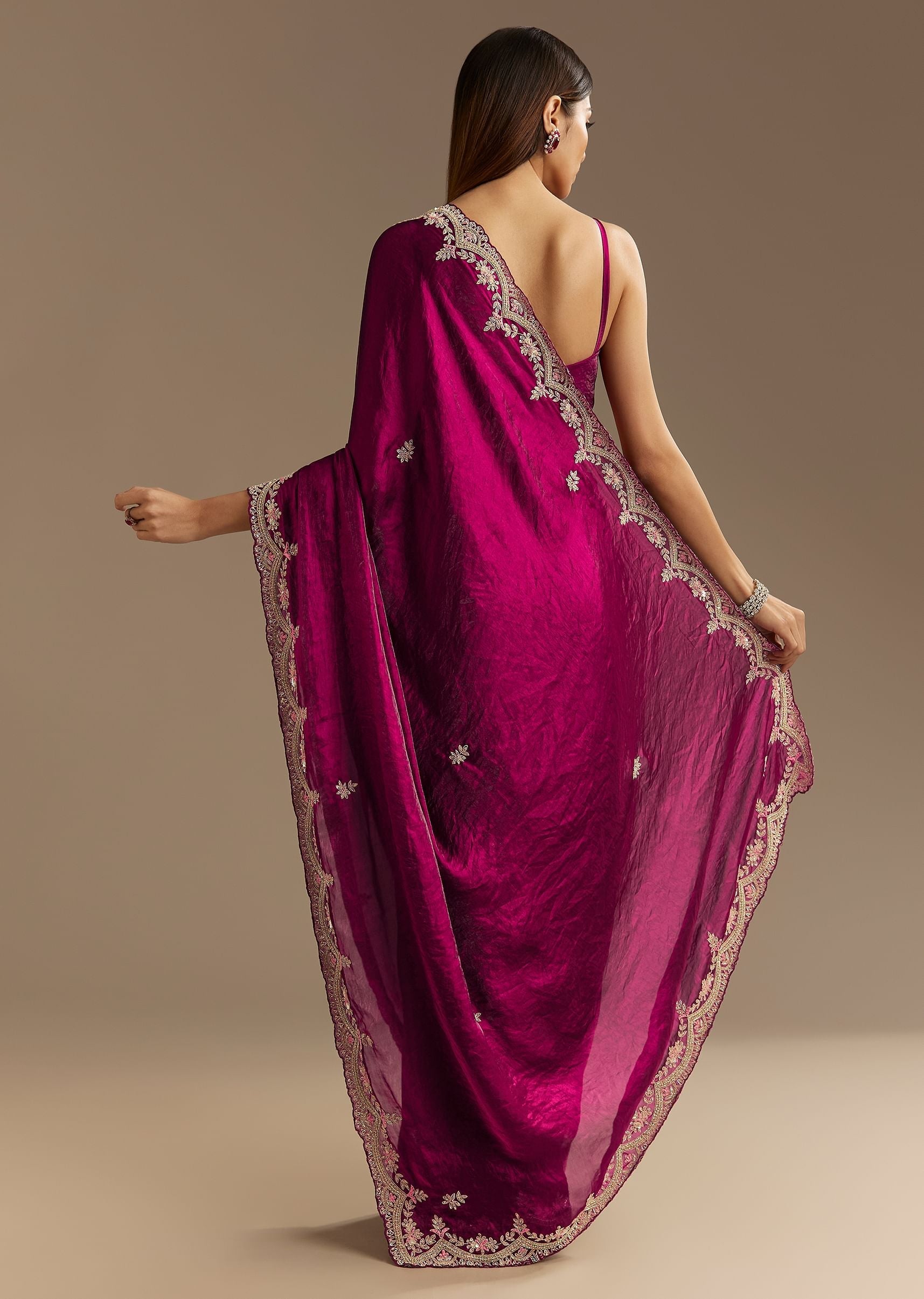 wine-satin-sequins-saree-with-zardosi-cutdana-embroidery-and-scallop-border-sg294657-7_6d19975a-d49b-4f7b-88d6-99d4a14e16a4.jpg