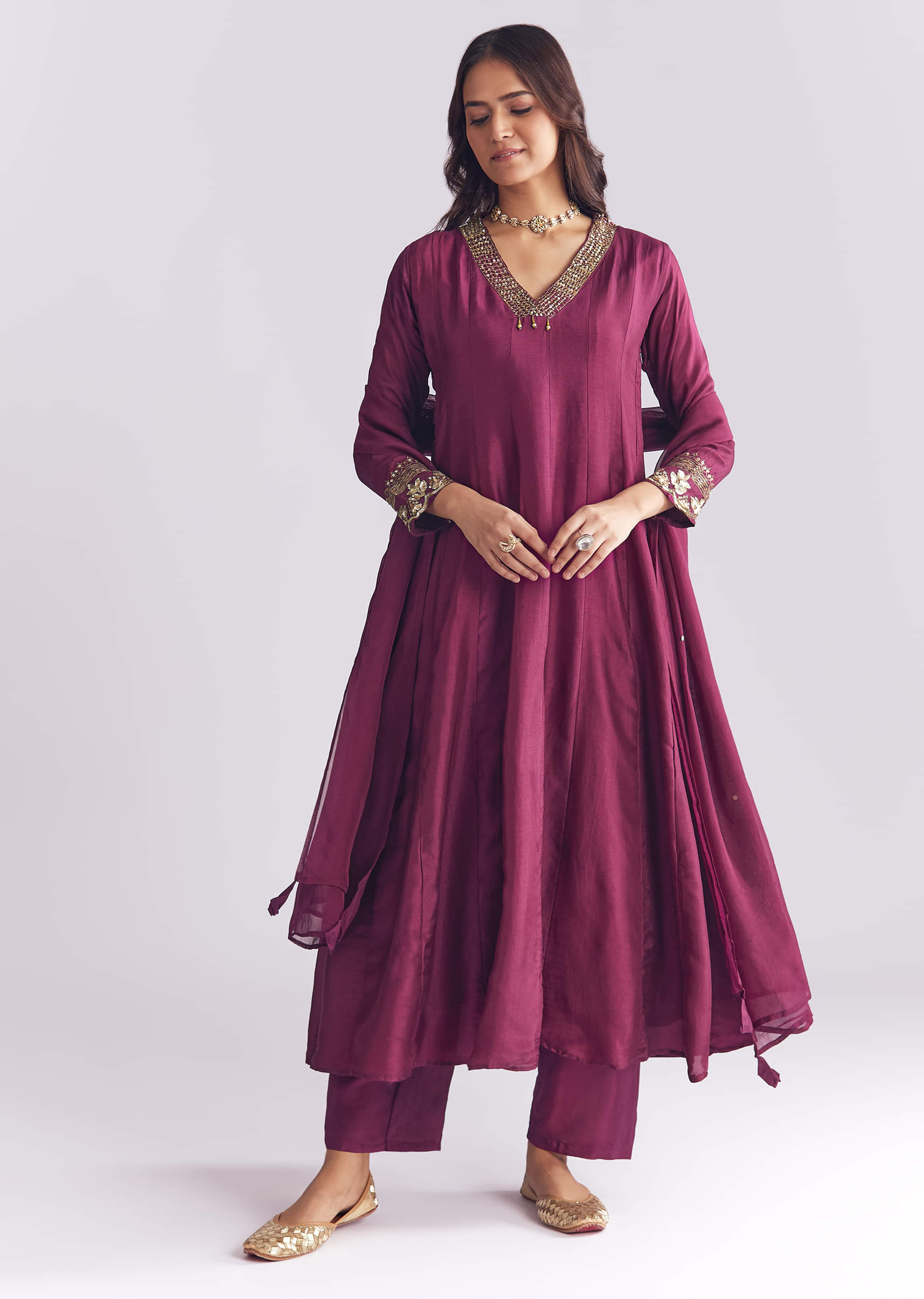 wine-silk-anarkali-suit-with-sequins-and-cutdana-work-sg354683-3.jpg