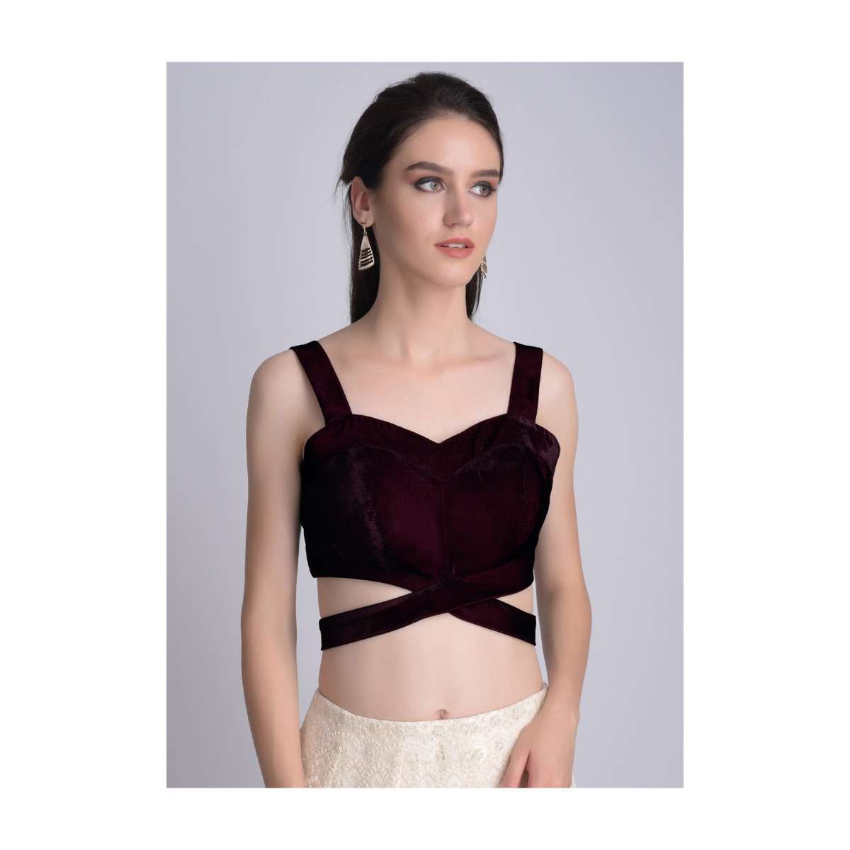 wine-sleeveless-blouse-in-velvet-with-cut-out-at-the-waist-online-kalki-fashion-m001509700y-sg33218_3_96d2214c-3d28-4586-8723-b4877ec1957e.jpg