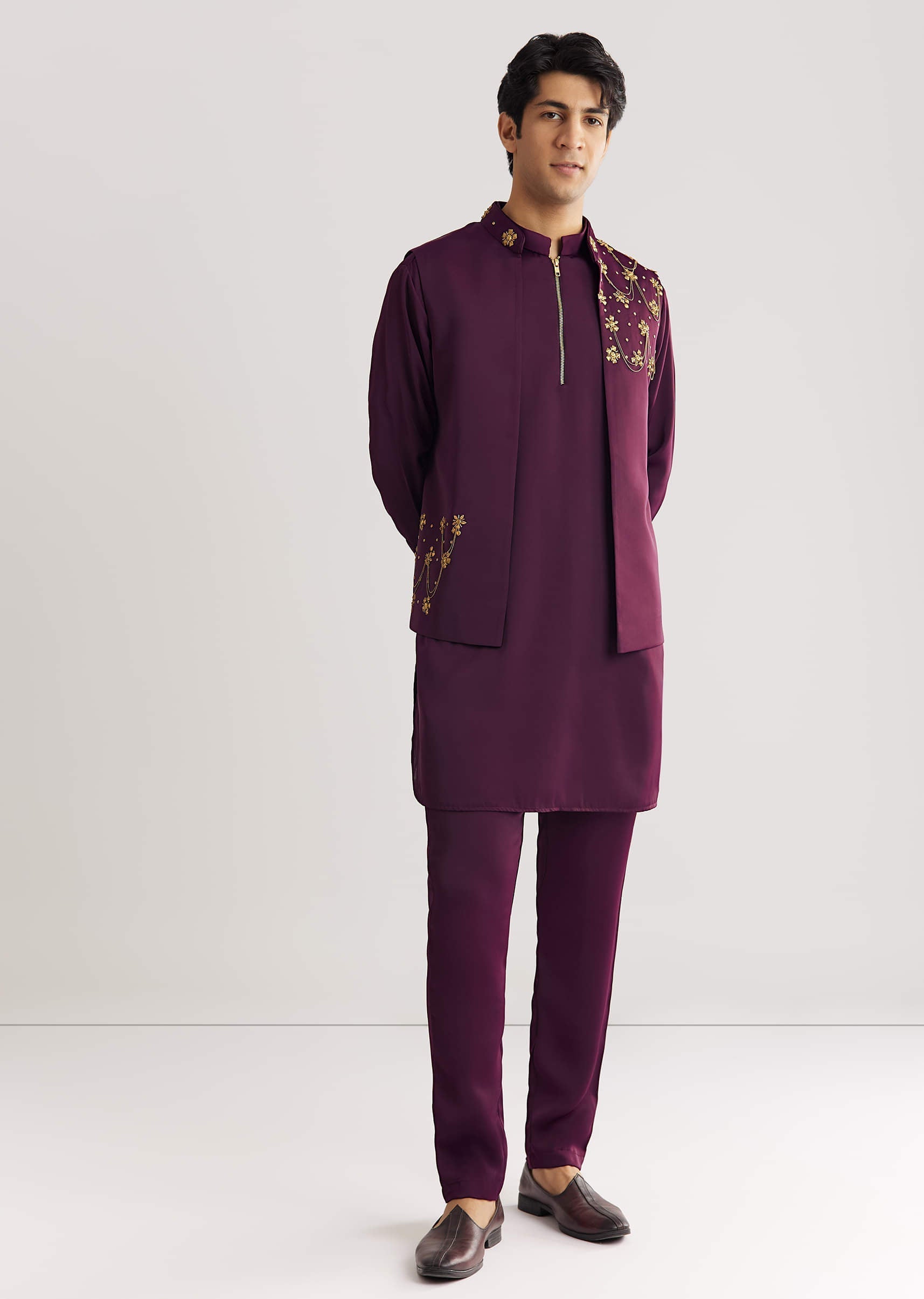 wine-suiting-jacket-kurta-set-with-metal-accents-sg323760-5_7c8afdac-46e6-4a30-99be-d2008cb50a1c.jpg