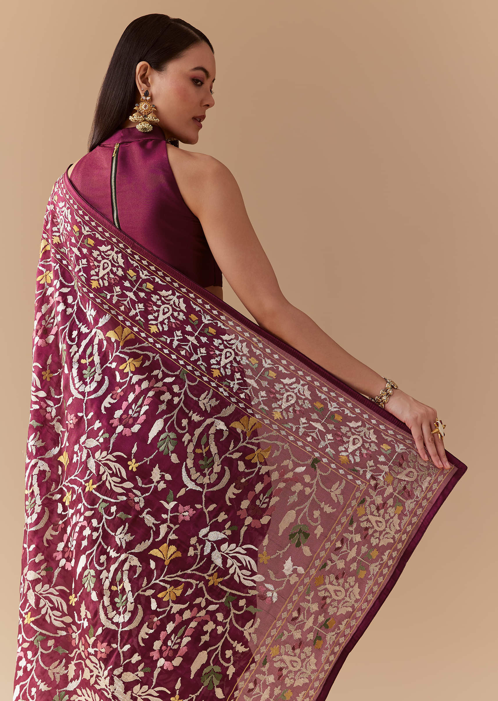 wine-tissue-organza-embroidered-saree-with-unstitched-blouse-sg346404-6.jpg