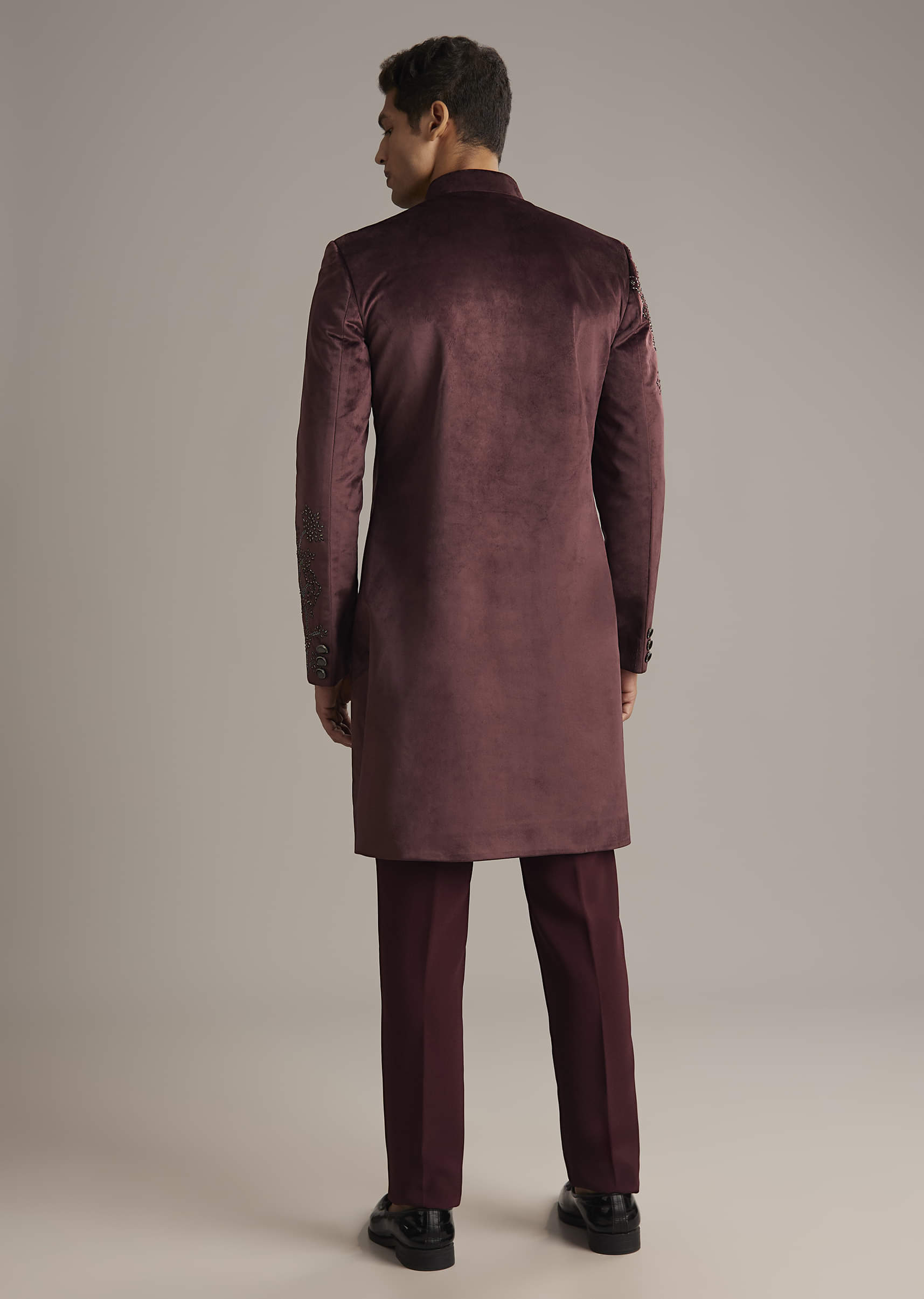 wine-velvet-indo-western-set-for-men-with-intricate-hand-embroidery-sg342812-5.jpg
