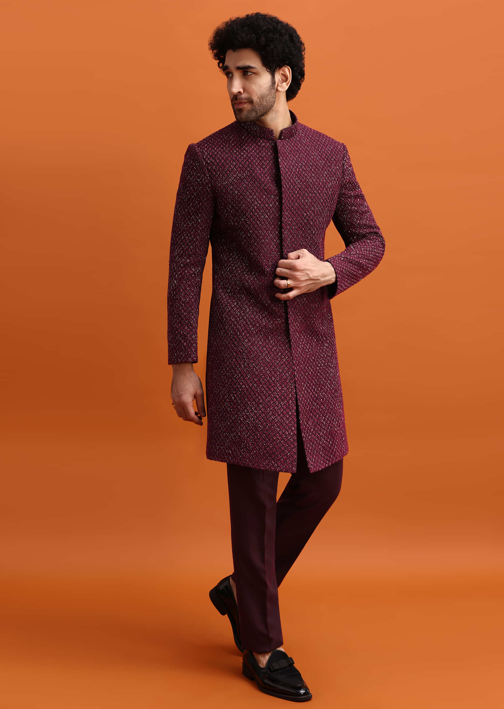 wine_cutdana_embroidered_sherwani-sg241676_8_a52f1e6b-7434-4f10-8733-4fe23b271faa.jpg