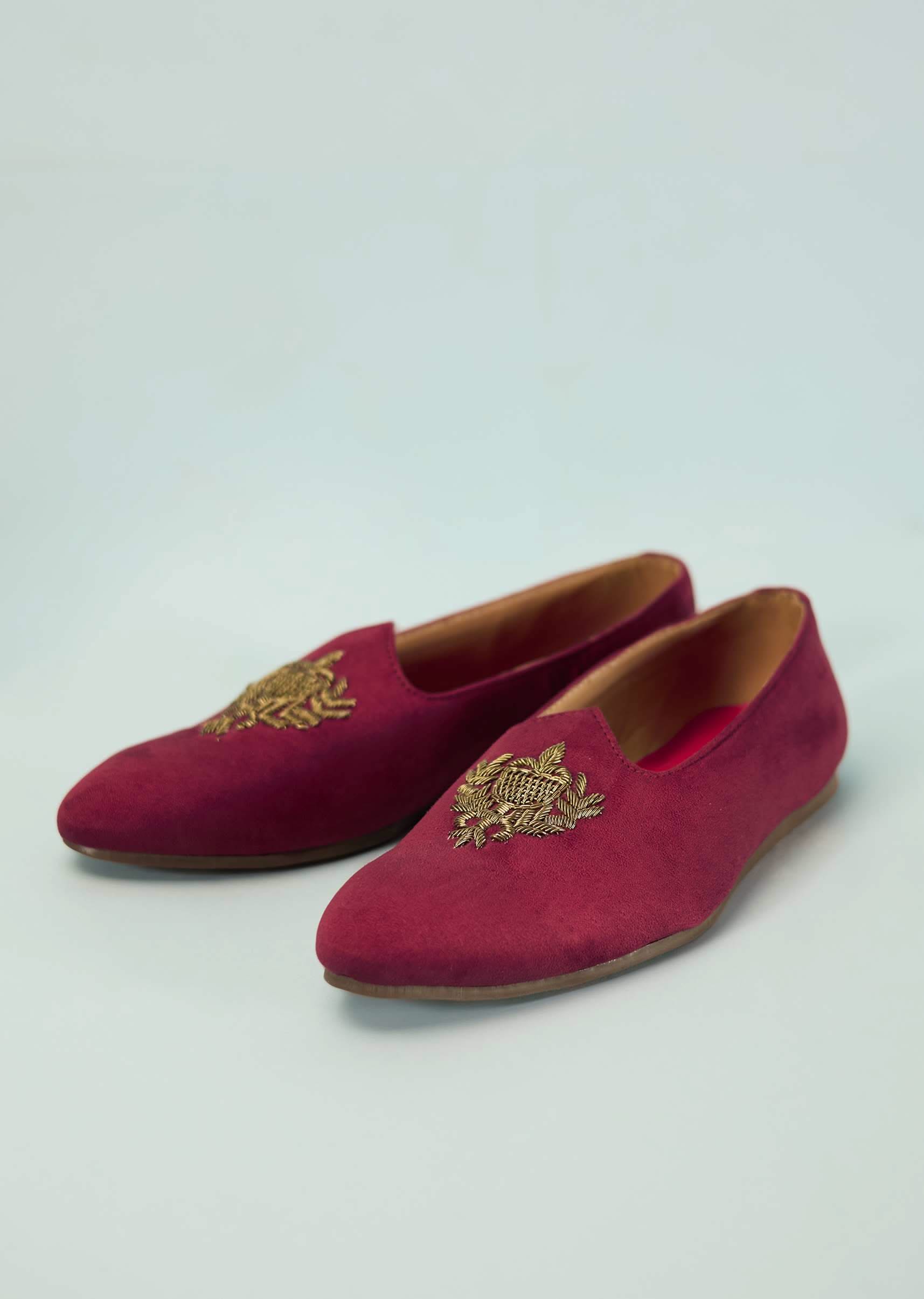 wine_red_mules_for_men_in_suede_with_embroidery-sg124611_2_8fa4be38-b320-4a72-a5f2-9e17c7d34c6a.jpg