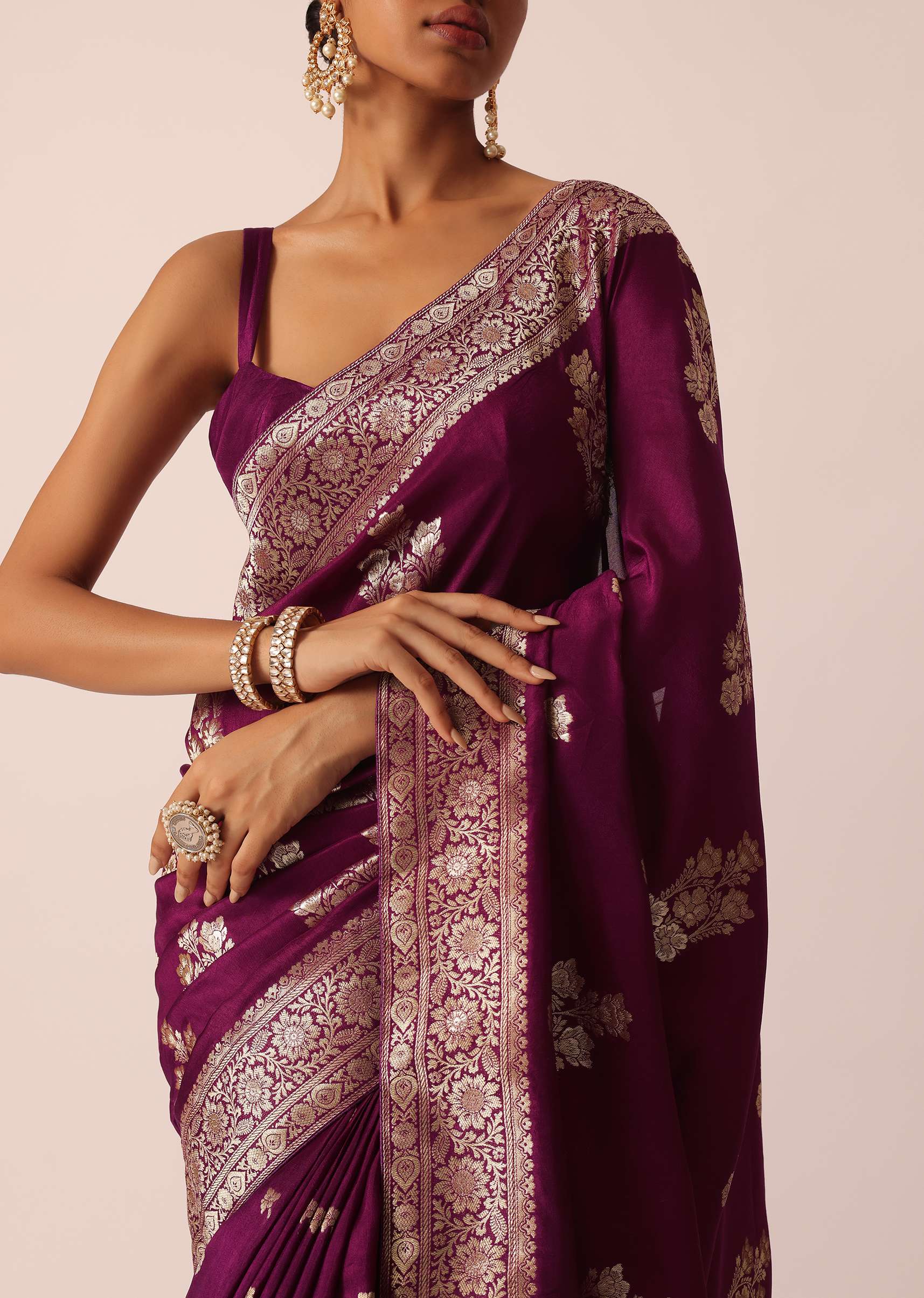 wine_silk_saree_with_butta-sg182408_6_accbbcfb-1137-4074-9de1-ceeecd386fe4.jpg