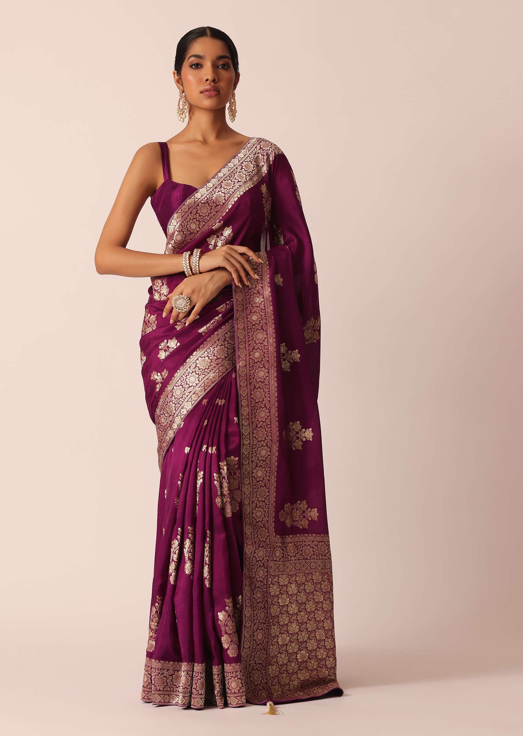 wine_silk_saree_with_butta-sg182408_9_eb506b84-ec36-4e60-8e4d-e1271cf8c72f.jpg