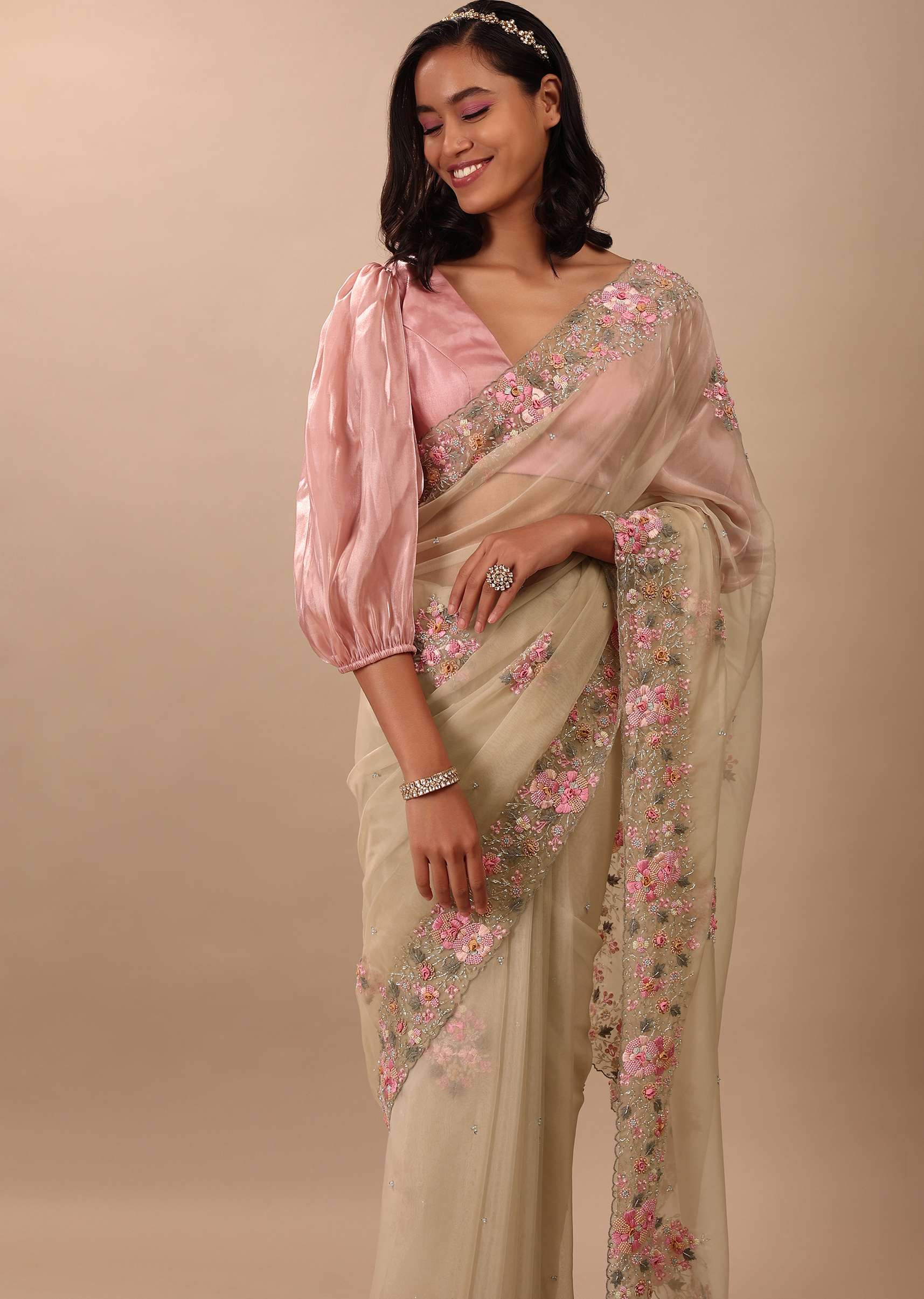wood_ash_white_saree_in_organza_fabric_6.jpg