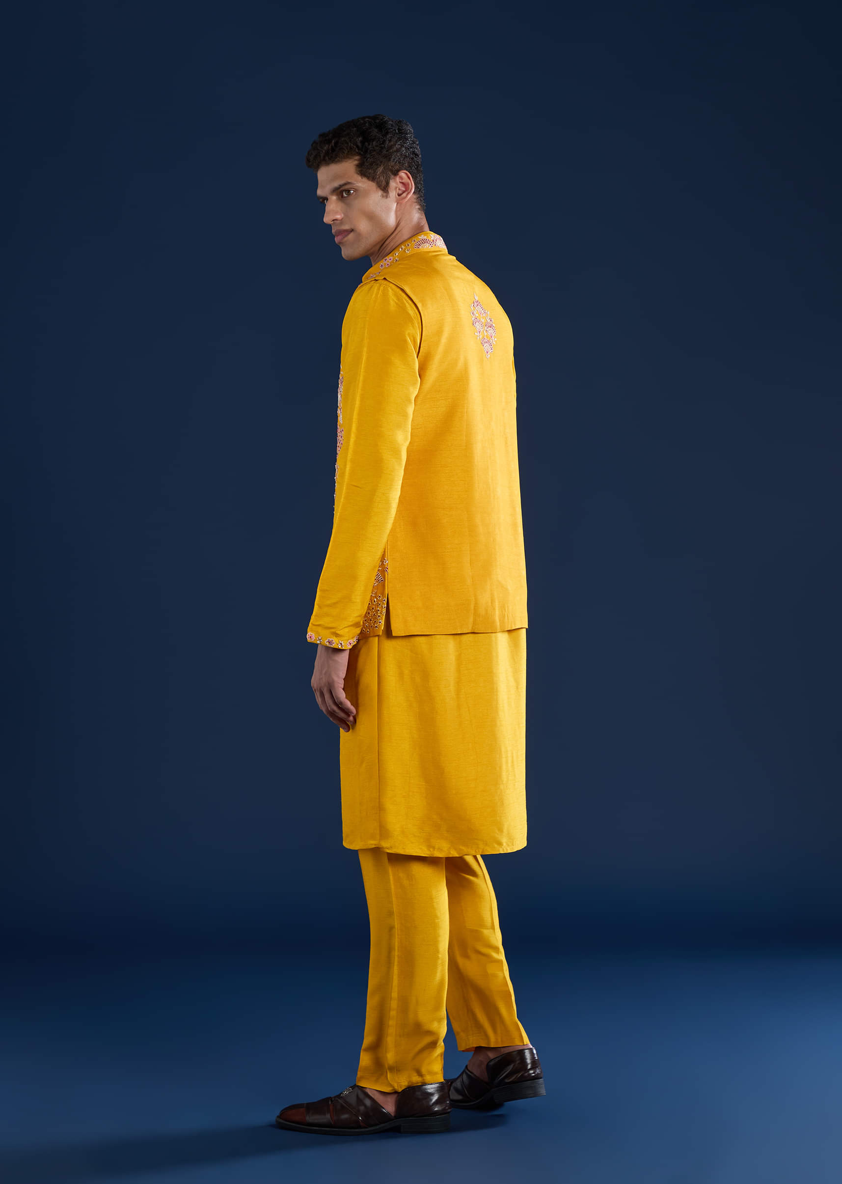 yellow-banarasi-silk-jacket-kurta-set-with-zardozi-work-sg327093-5.jpg
