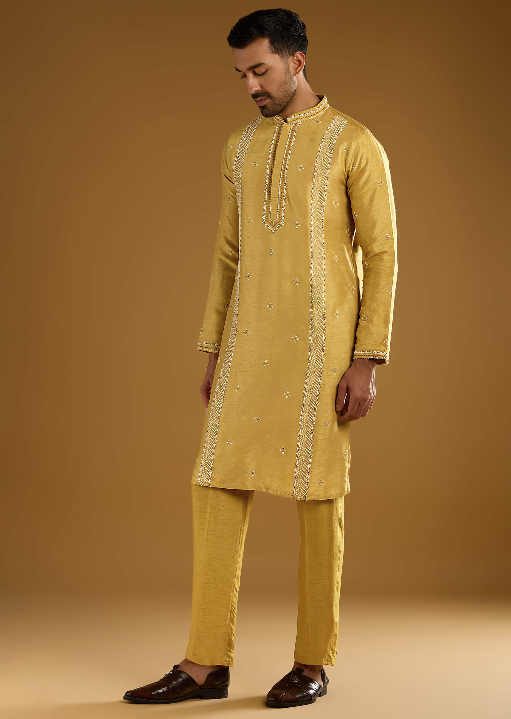 yellow-banarasi-silk-kurta-set-for-men-with-resham-work-sg327101-1.jpg