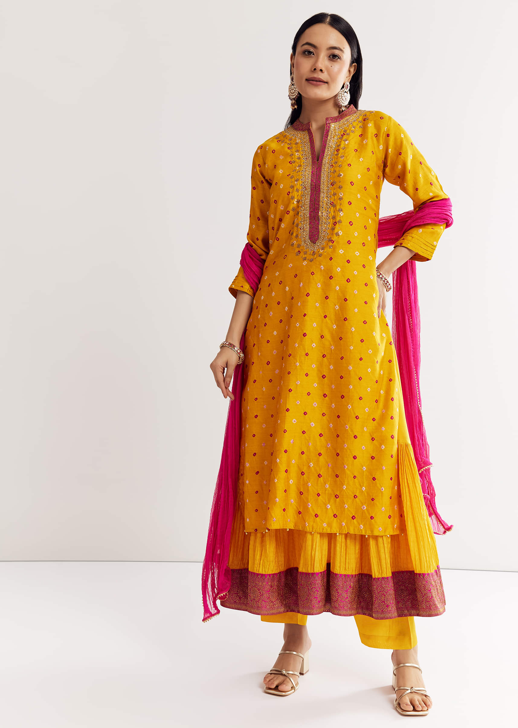 yellow-bandhani-kurta-set-with-pink-dupatta-sg282726-4_97fb7227-a039-460f-8510-9cebdd65faf6.jpg