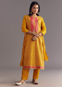 yellow-bandhani-print-dola-silk-zardosi-kurta-set-with-dupatta-sg314348-1_ed77158d-f3b4-4f23-9cad-409e686bb3a0.jpg