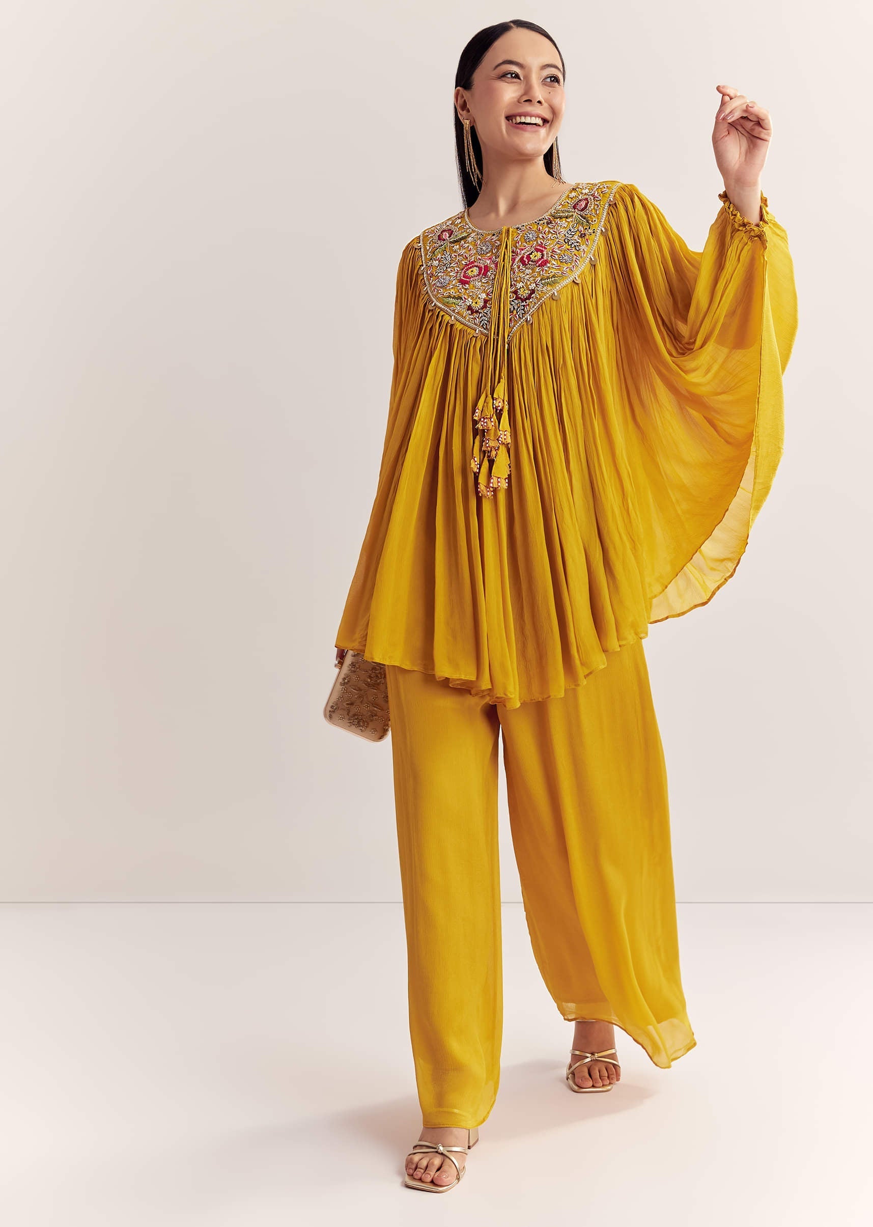 yellow-chinon-kaftan-kurta-set-with-zardosi-and-thread-work-sg324580-2_a86e2e86-3a66-43fb-91d0-dc21c4760da2.jpg