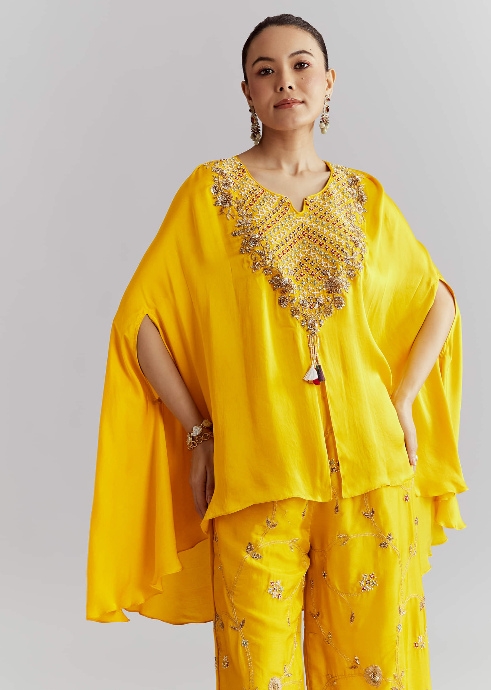 yellow-crepe-indo-western-set-with-heavy-hand-embroidery-sg354722-4.jpg