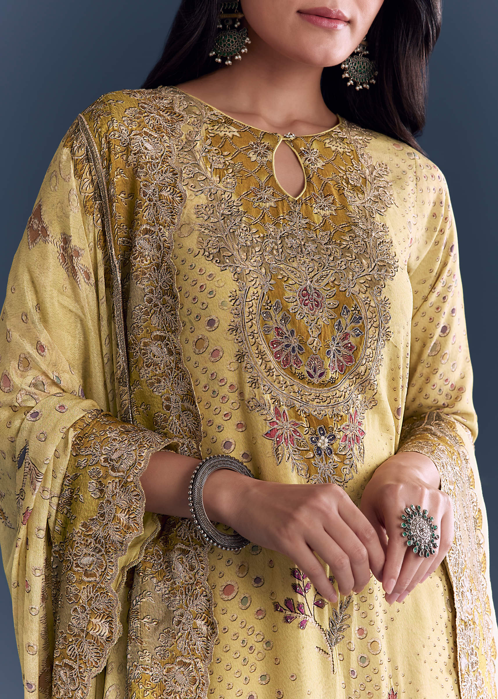 yellow-crepe-kurta-set-with-indie-print-and-zari-work-sg344081-2.jpg