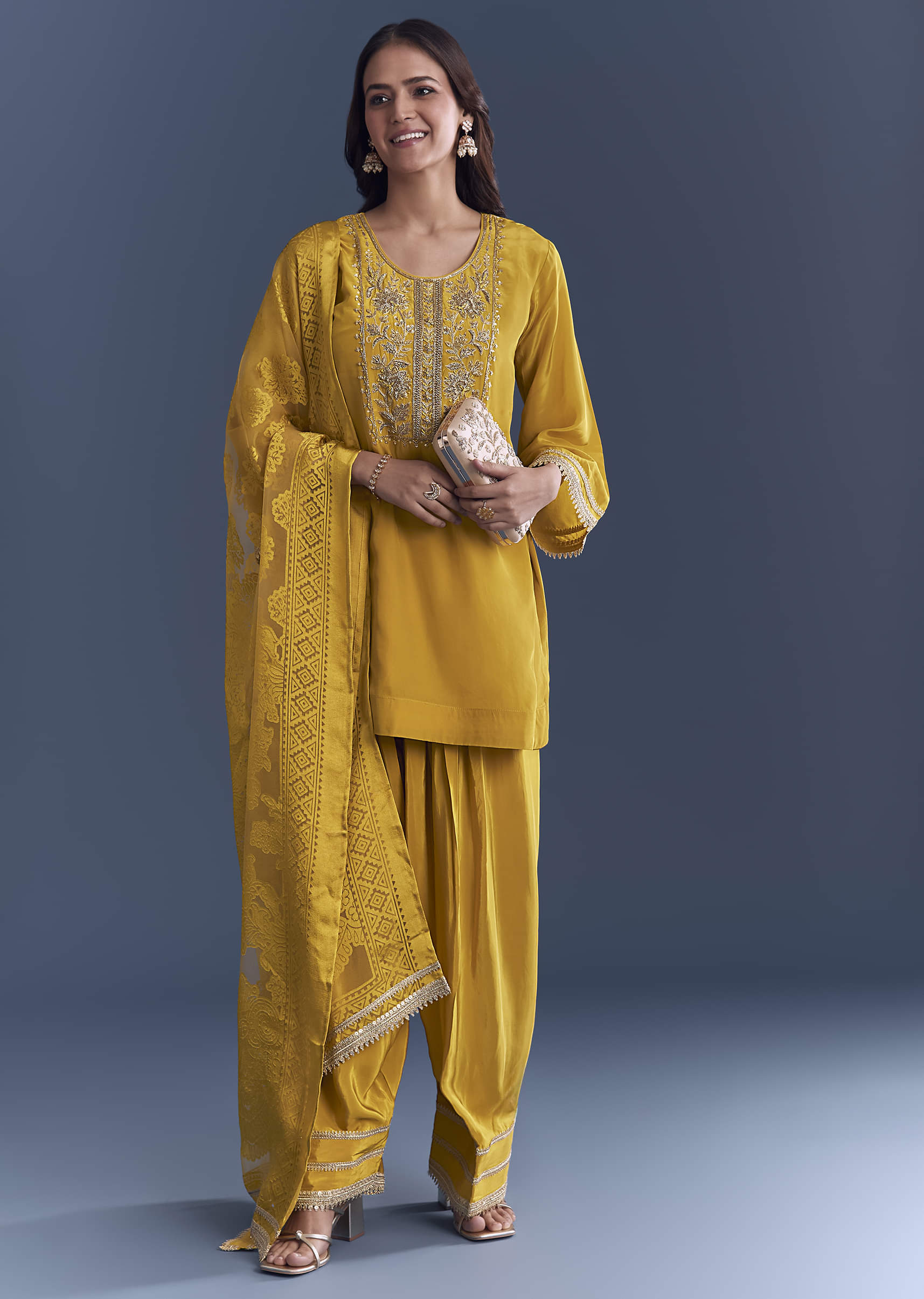 yellow-crepe-kurta-set-with-zardosi-work-and-farzi-pants-sg344722-1.jpg