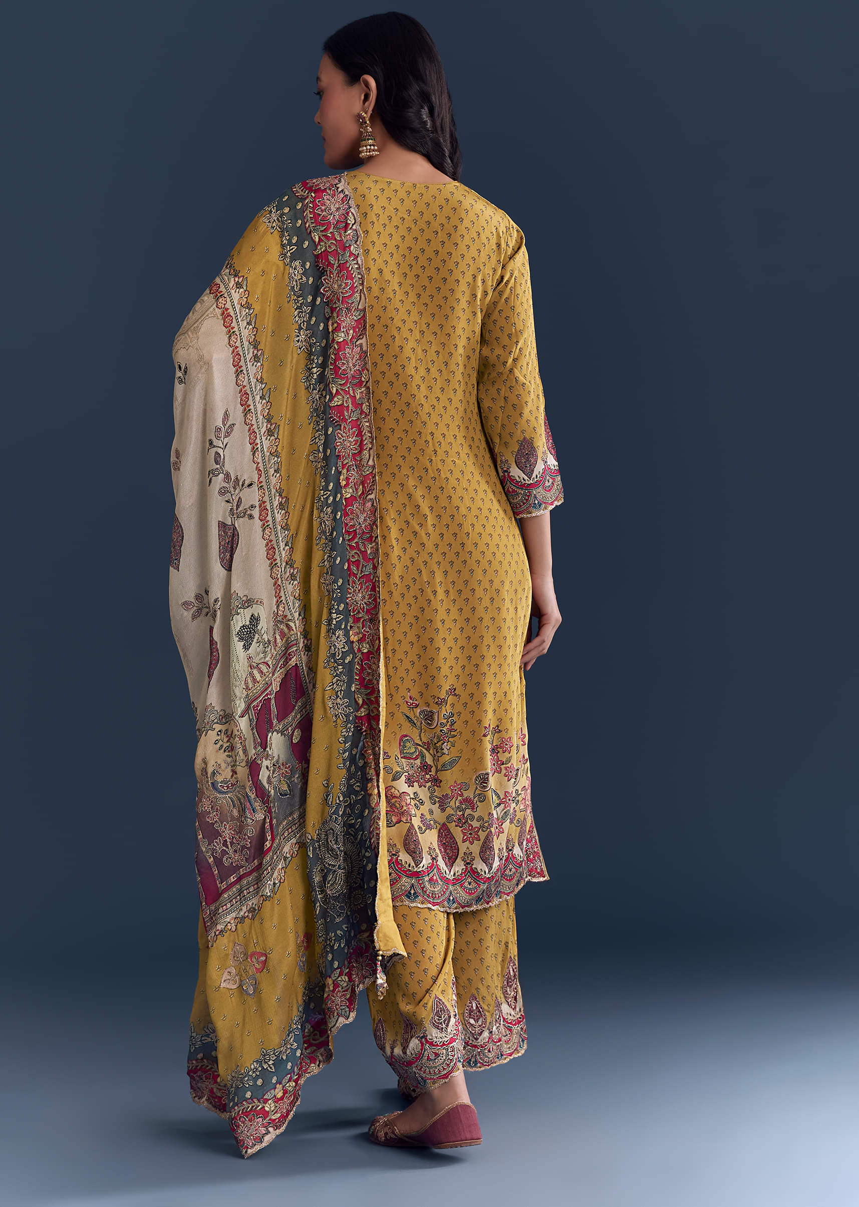 yellow-crepe-printed-kurta-set-with-floral-print-sg339823-5.jpg