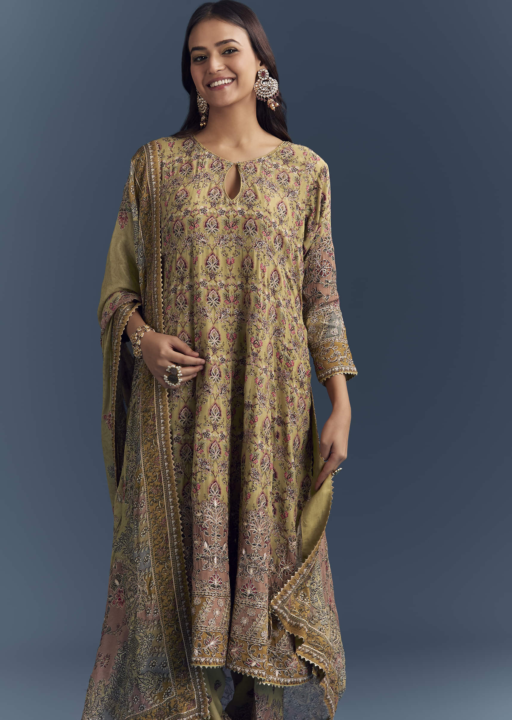 yellow-crepe-printed-kurta-set-with-gota-work-4.jpg