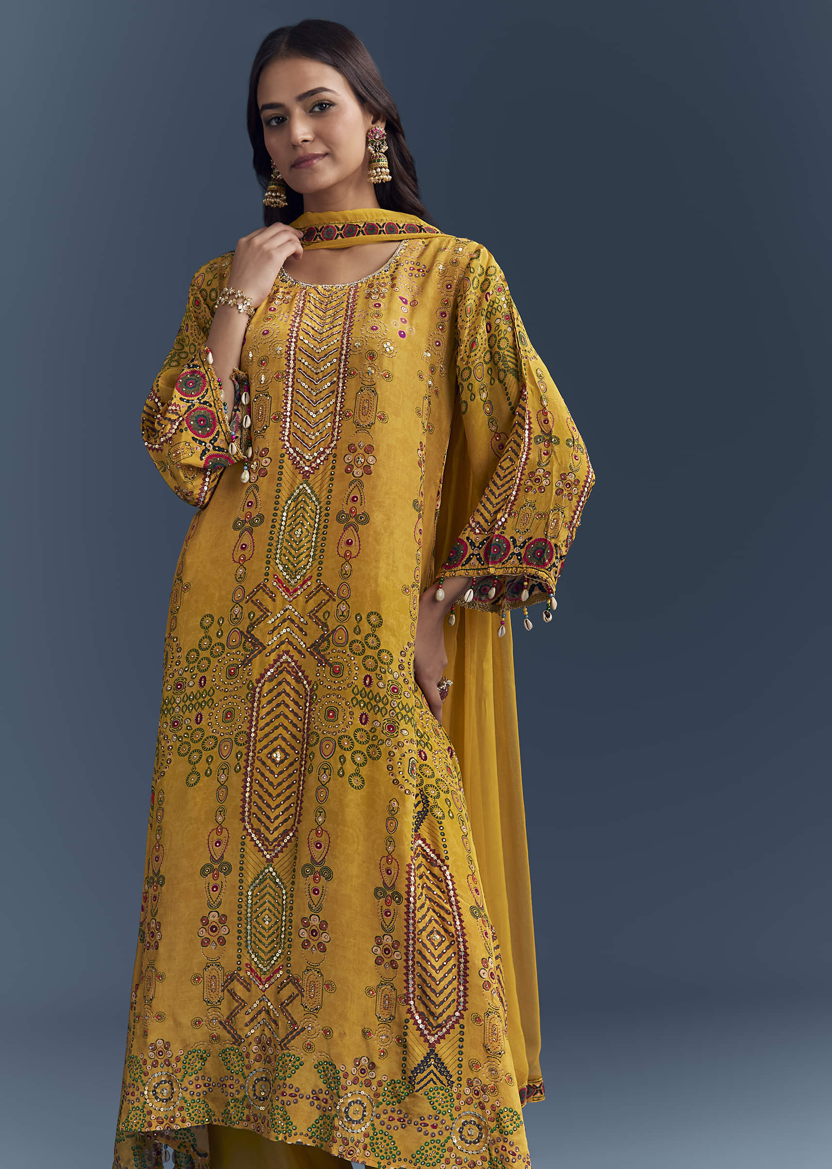 yellow-crepe-printed-kurta-set-with-sequins-work-4.jpg