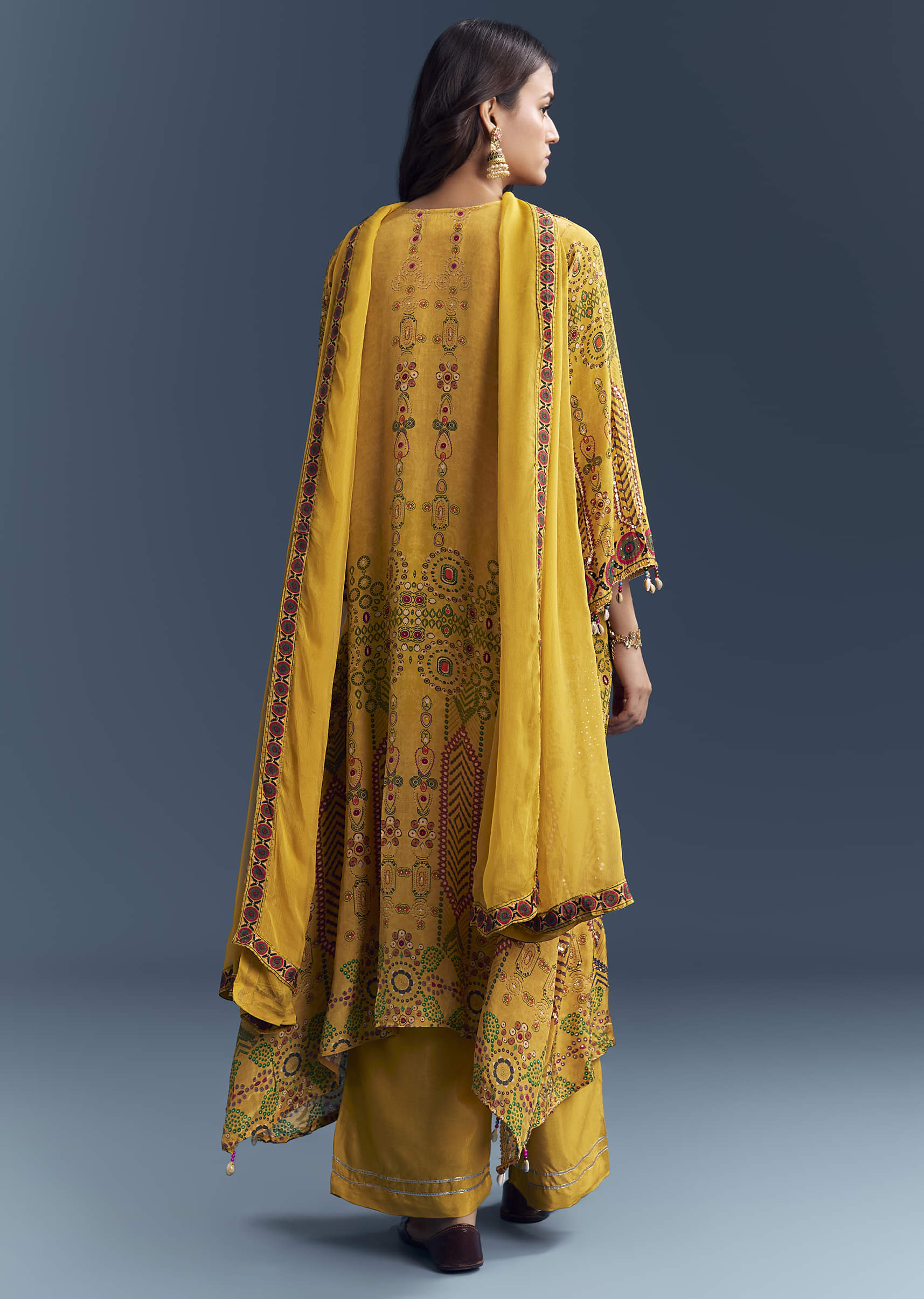 yellow-crepe-printed-kurta-set-with-sequins-work-5.jpg