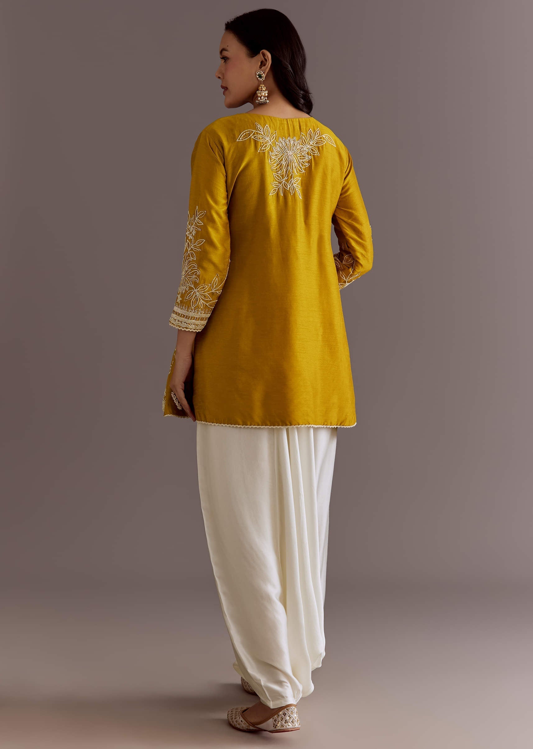 yellow-embroidered-short-kurta-with-silk-satin-dhoti-sg315761-5_19e67881-6fe8-4c7c-8474-8ce2f0aea8ba.jpg