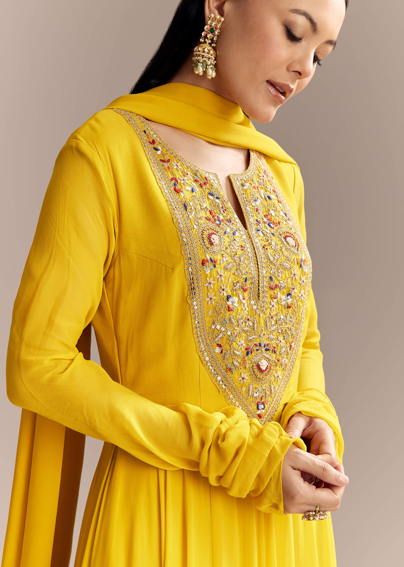 yellow-georgette-anarkali-suit-with-zari-and-resham-work-sg334844-3.jpg