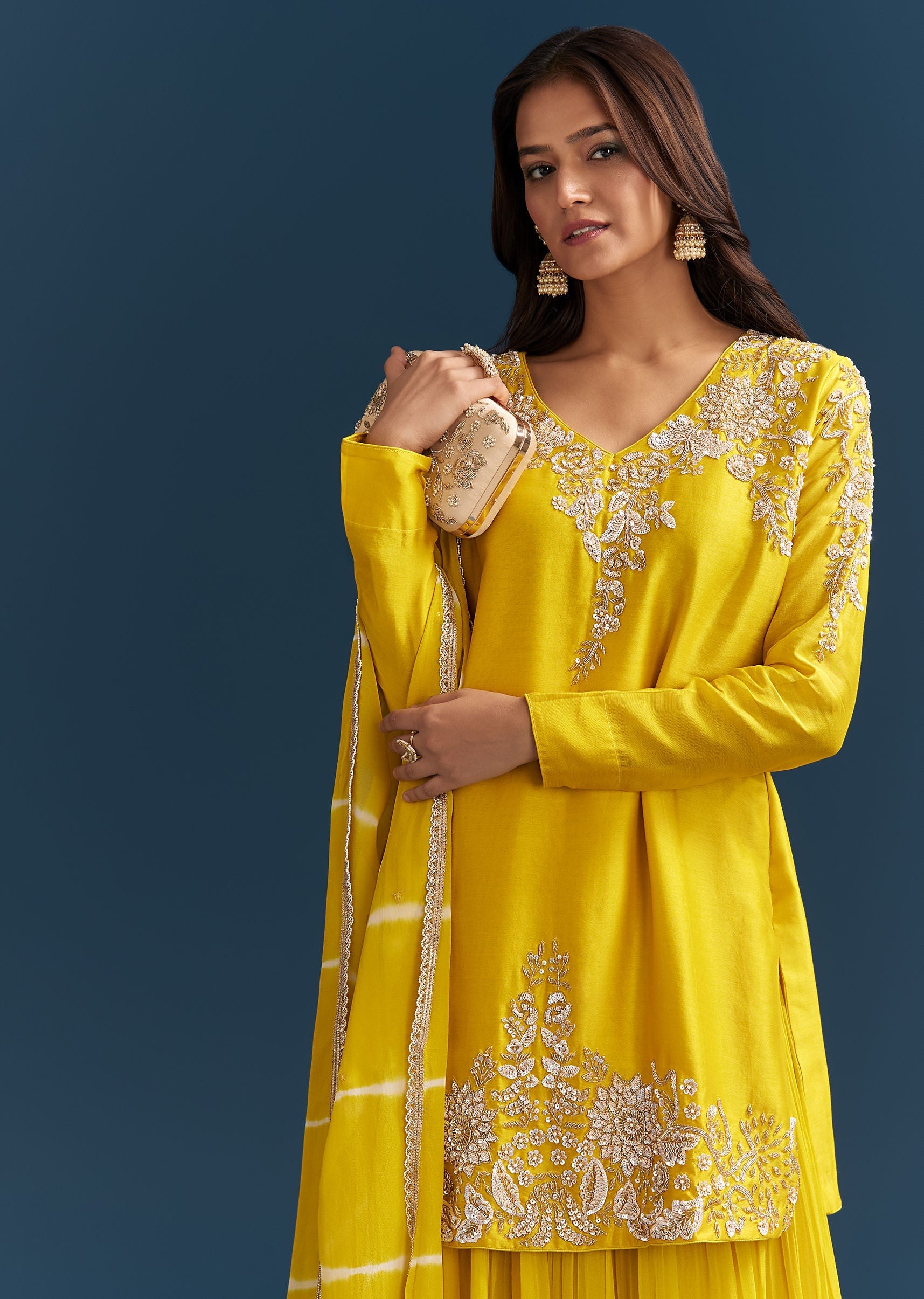 yellow-georgette-kurta-skirt-set-with-sequins-work-and-dupatta-sg320612-4_06f99695-8f1b-4cc2-8c4f-249626250603.jpg