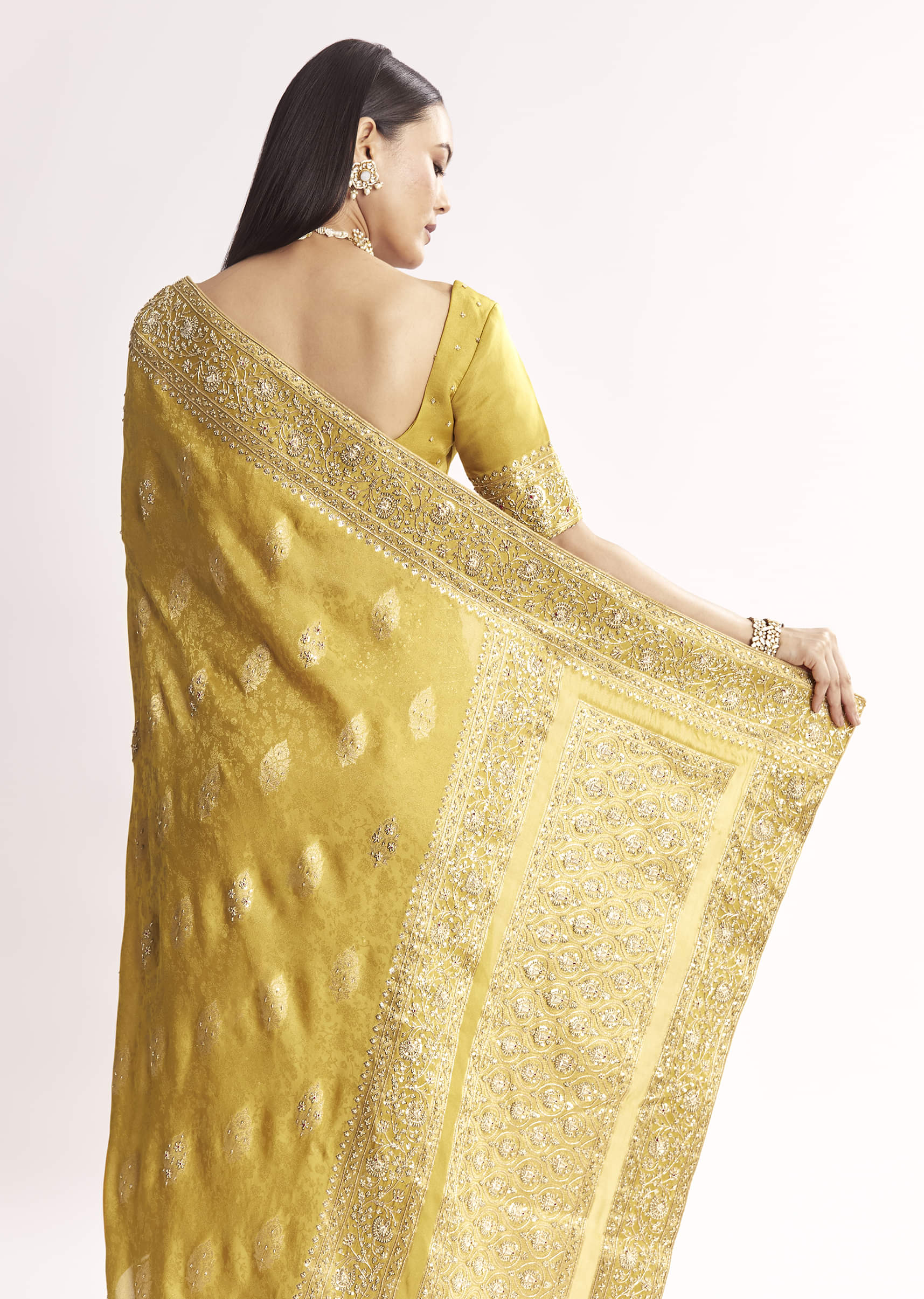 yellow-jacquard-silk-saree-with-woven-brocade-zari-work-sg184865-4_105abb10-bd8d-483d-b811-a476a2c77d3f.jpg