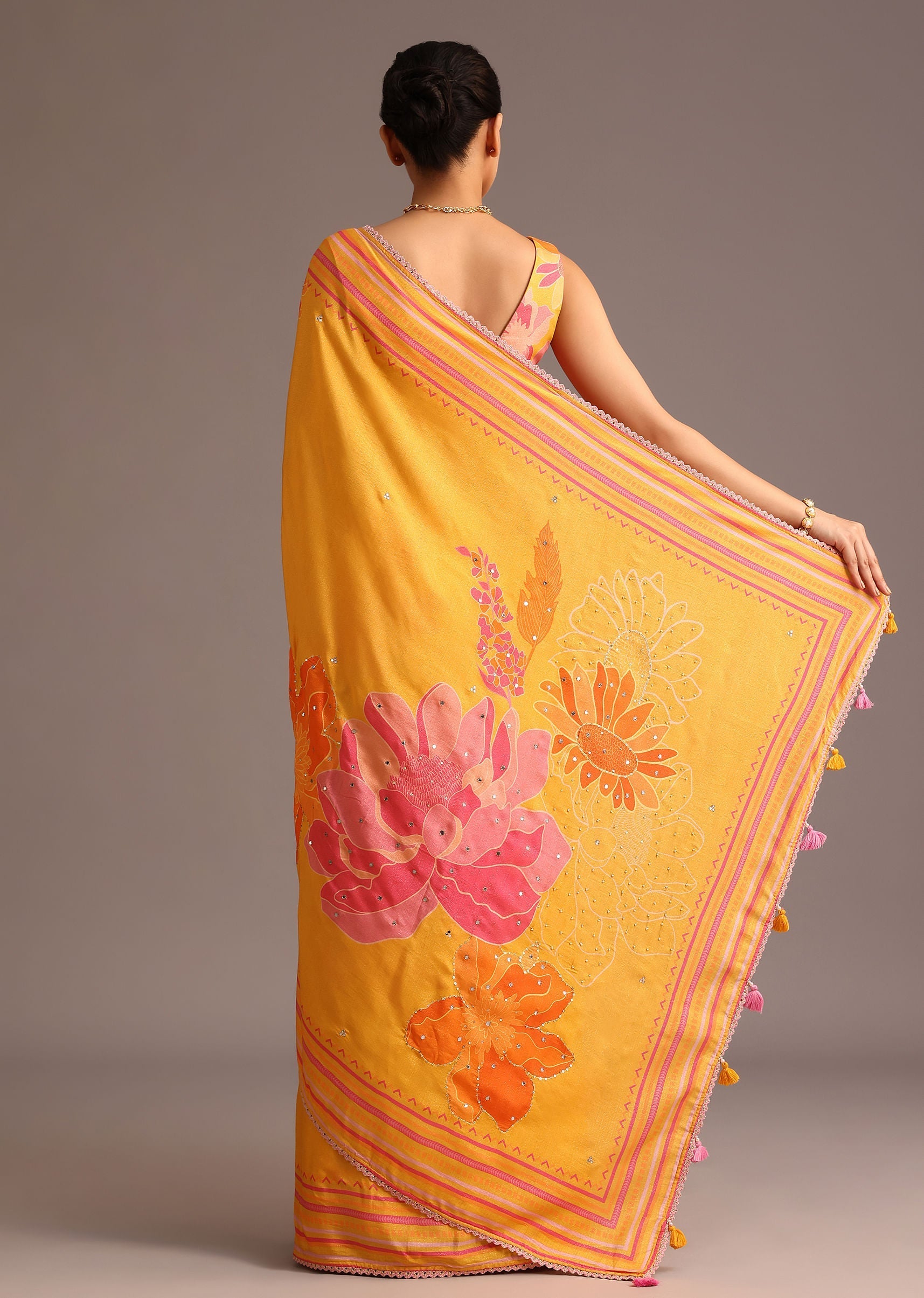 yellow-mustard-floral-printed-muslin-saree-sg257761_5_d07a63fa-55e0-45a0-9f51-477b1b872227.jpg