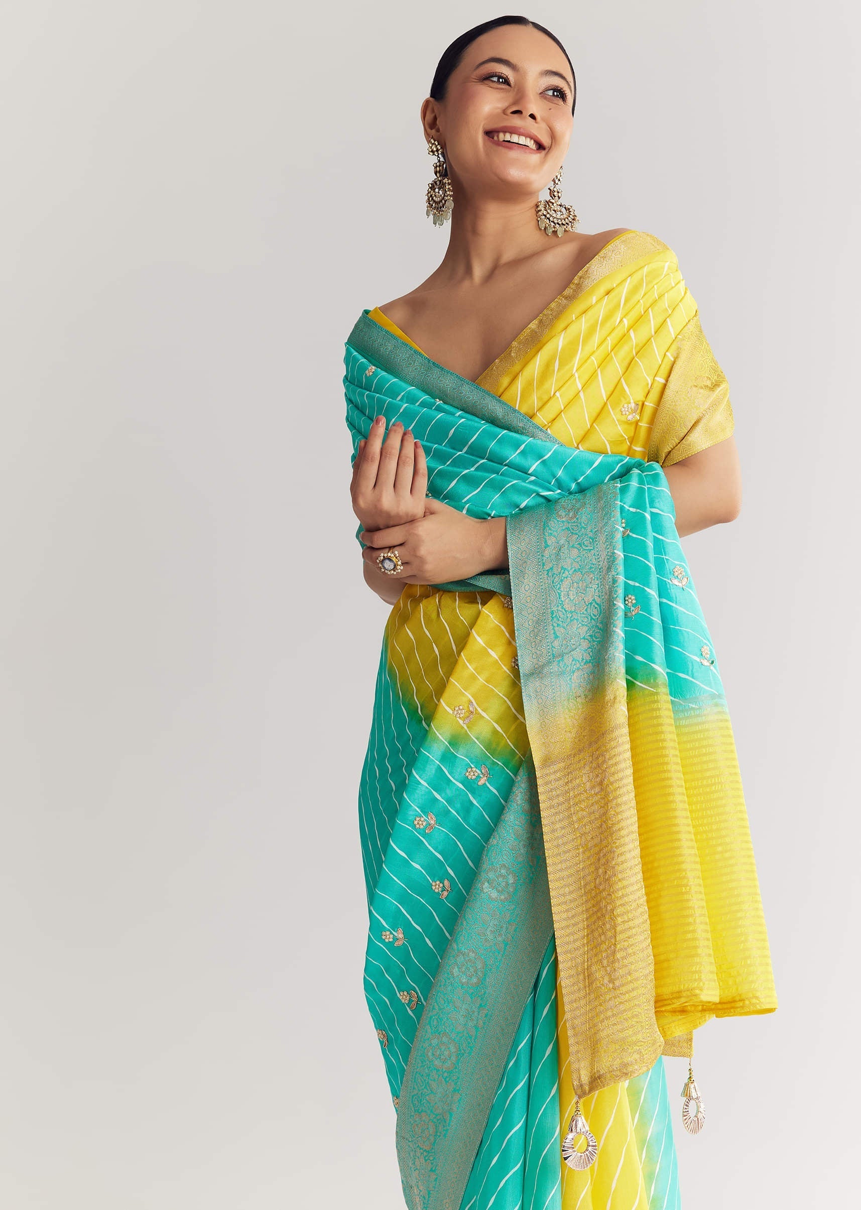 yellow-rama-saree-with-leheriya-print-and-floral-gotapatti-embroidery-sg311932-5_b94be245-2c04-4dca-a388-650e66464c89.jpg