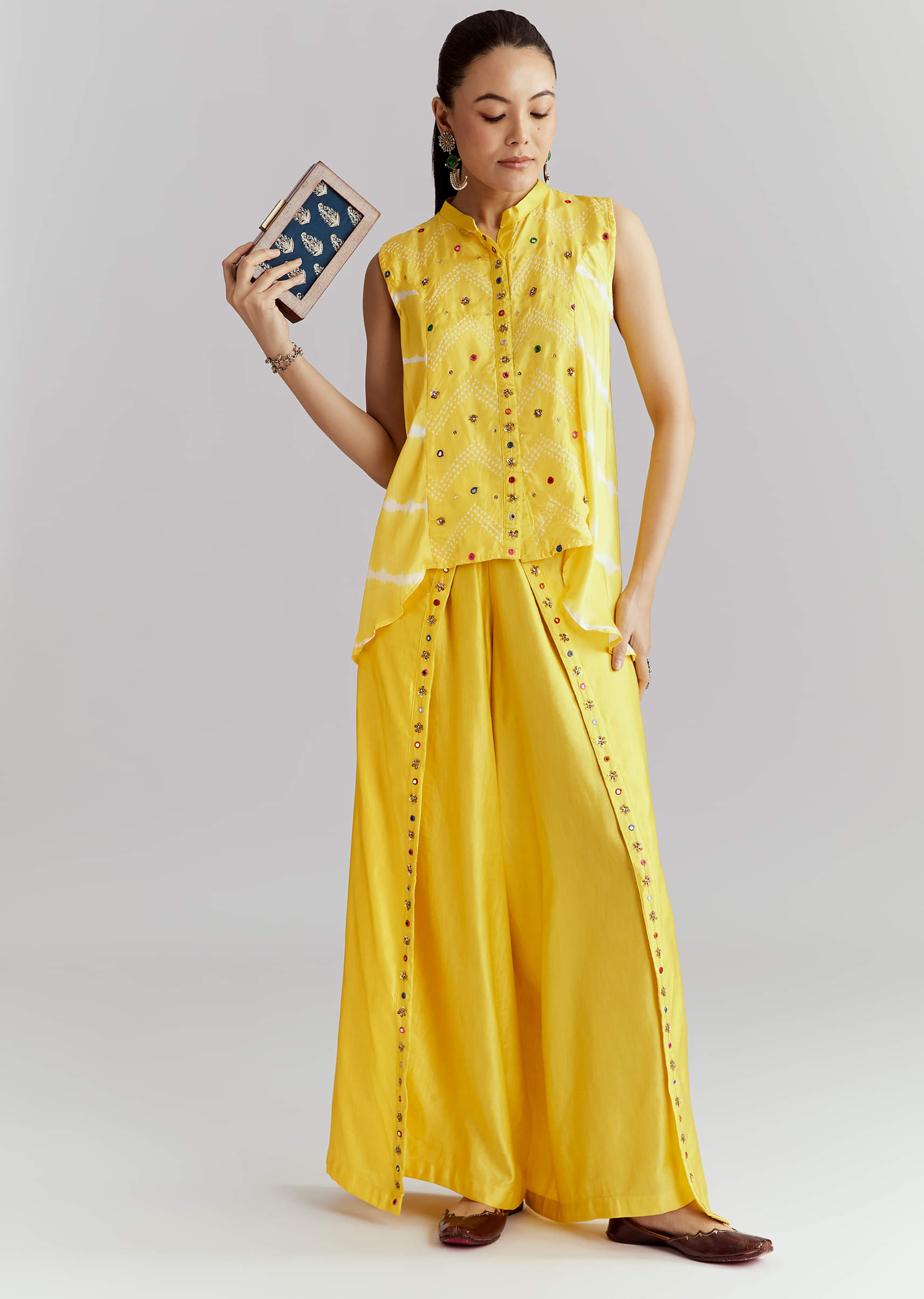 yellow-satin-indo-western-set-with-bandhani-and-leheriya-print-sg356592-1.jpg