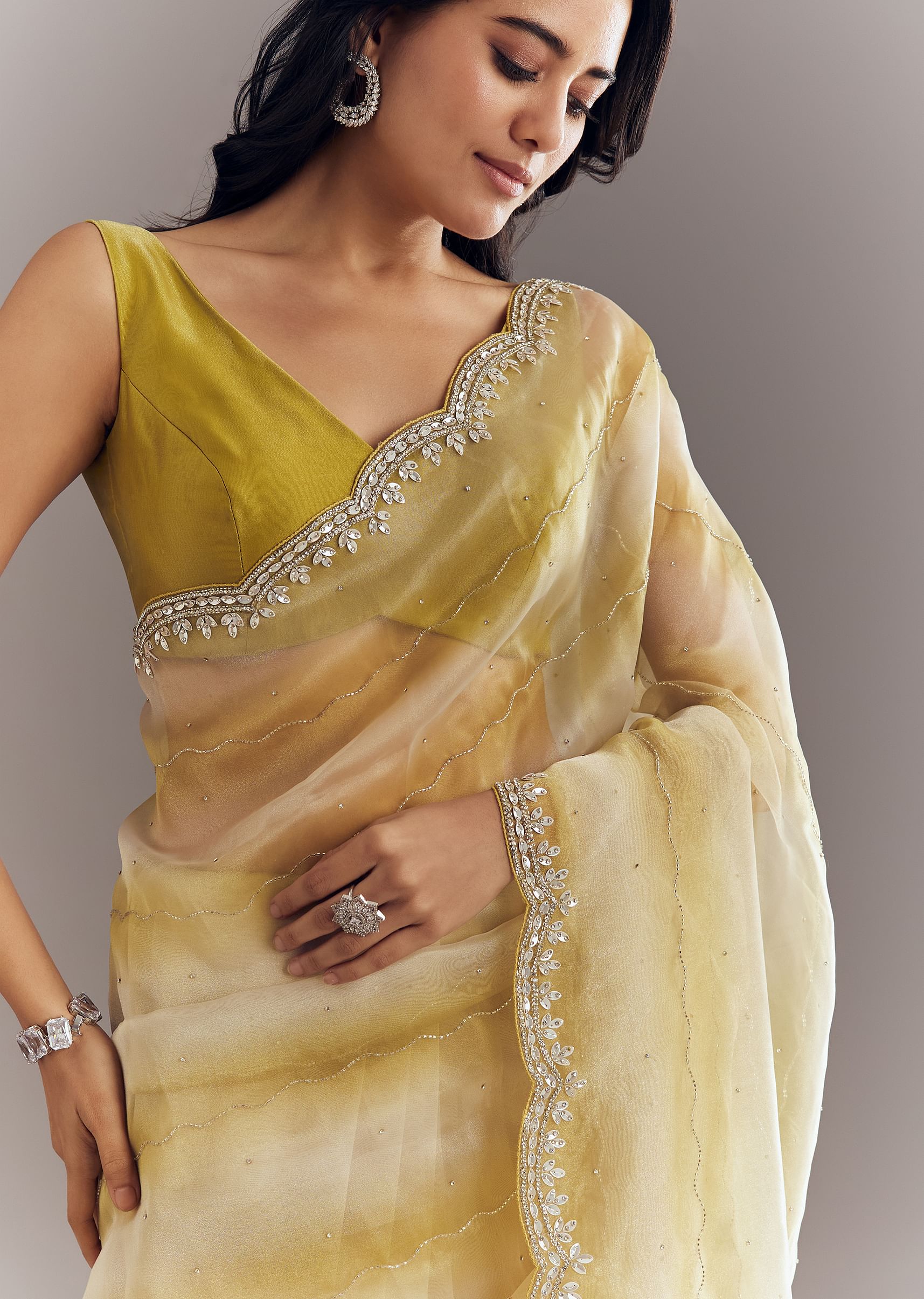yellow-shaded-glass-tissue-saree-with-cutdana-embroidery-and-scallop-border-sg296095-3_8716586b-e596-4aed-b092-f4e15333f487.jpg