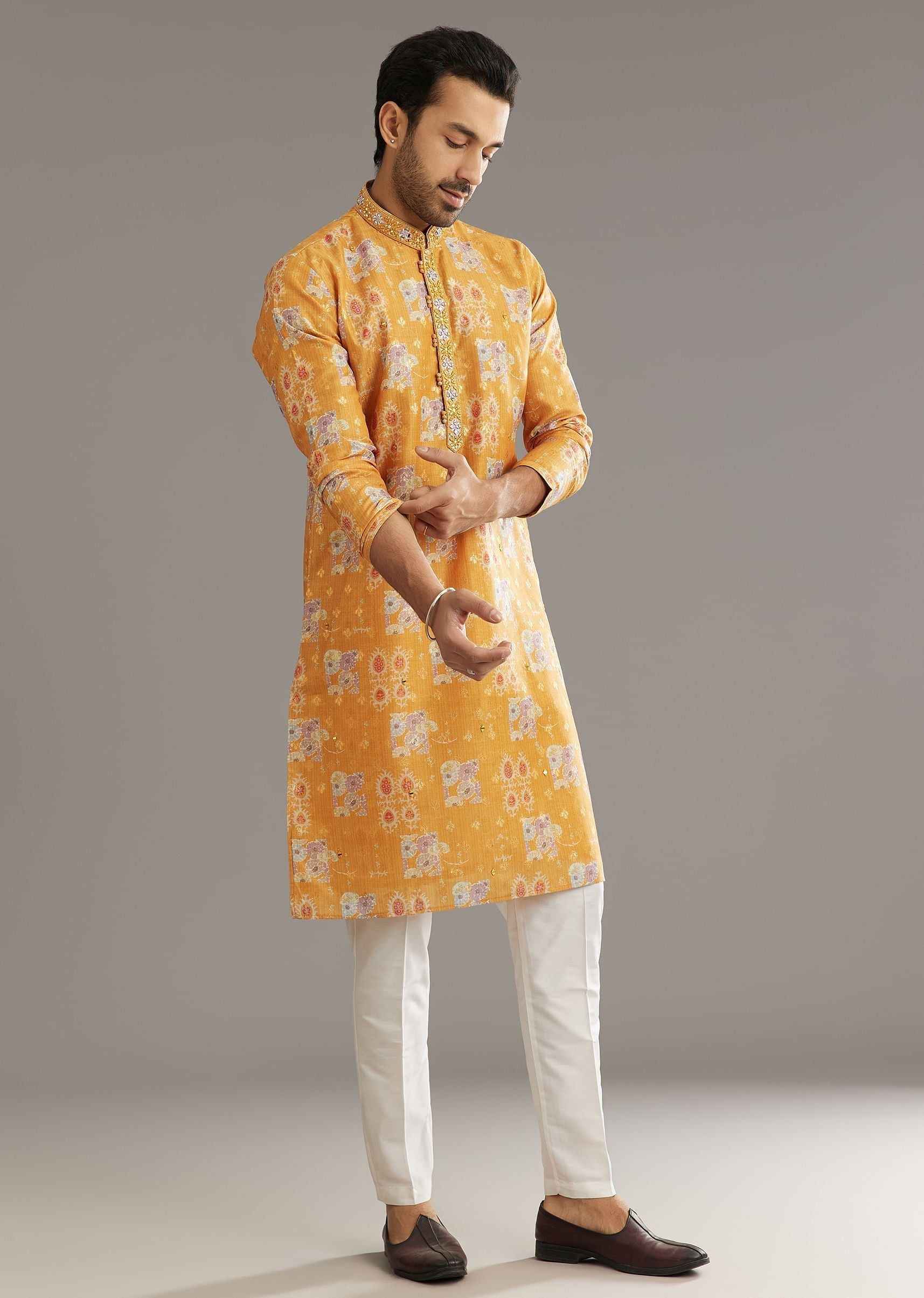 yellow-silk-kurta-set-with-print-work-sg309145-4_4645e3a4-cc2f-4c0d-85ac-14670e297495.jpg