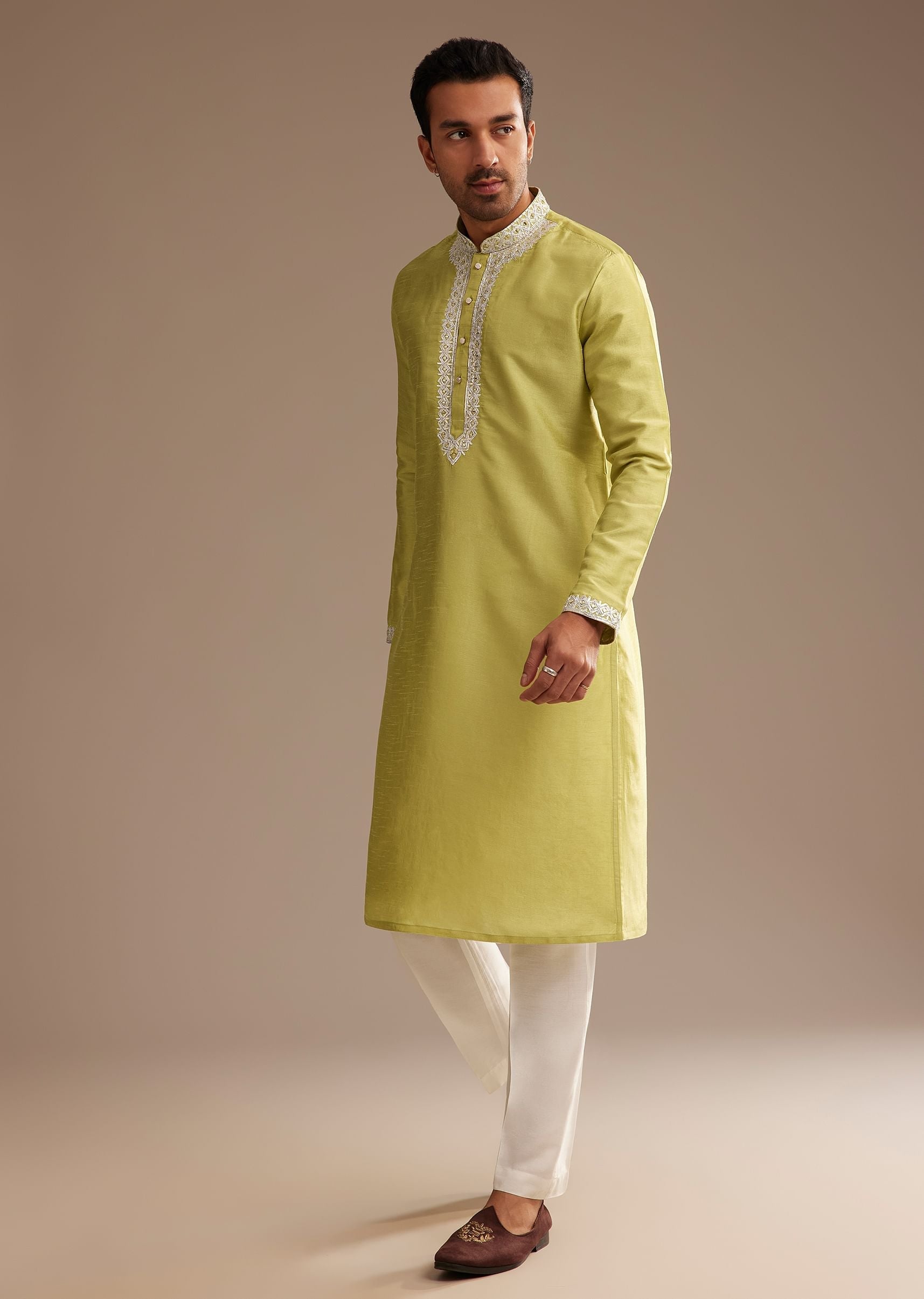 yellow-silk-kurta-set-with-yoke-embroidery-sg303558-4_b0c801ee-5f09-445d-8c89-44e031506be4.jpg