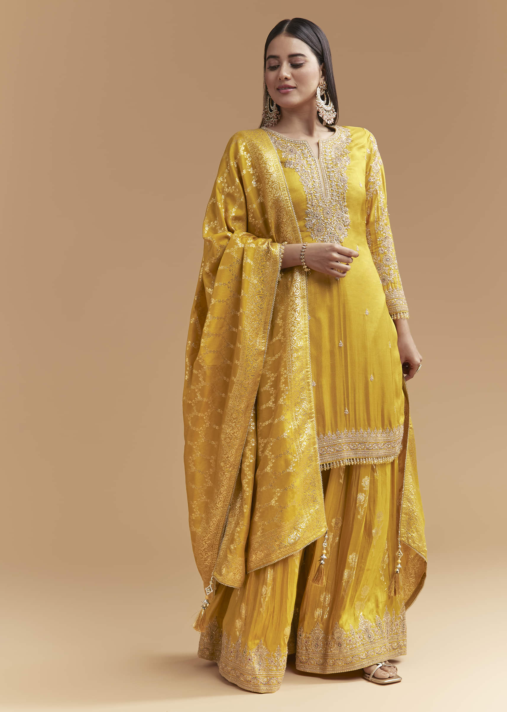 yellow-silk-palazzo-suit-with-hand-embroidery-and-floral-print-sg338463-1.jpg