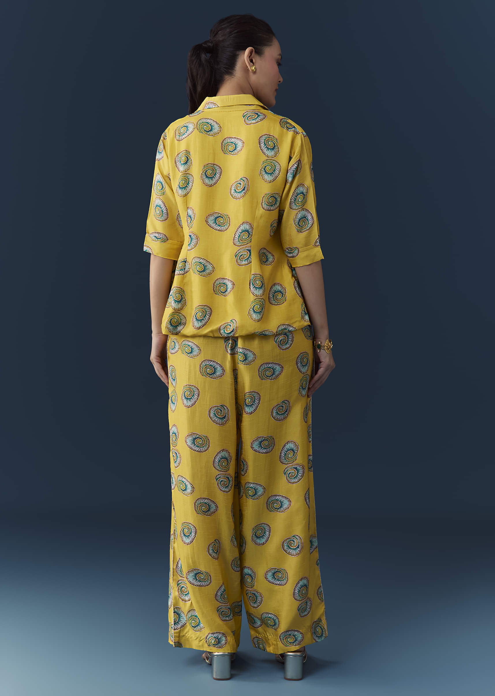 yellow-silk-shell-print-crop-top-pant-set-with-gotta-work-sg351542-5.jpg