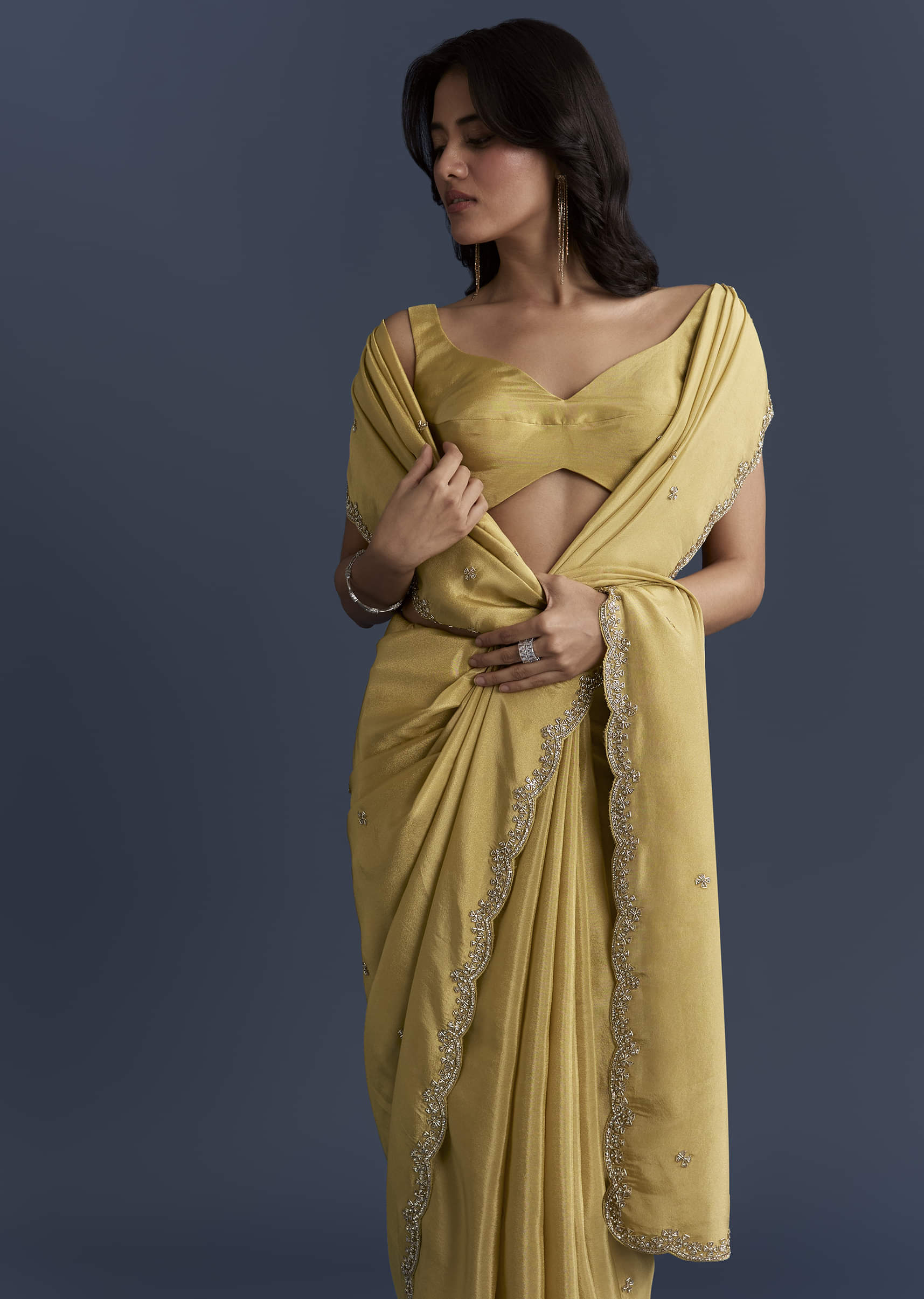 yellow-tissue-saree-with-cutdana-and-stone-embroidery-sg338798-5.jpg