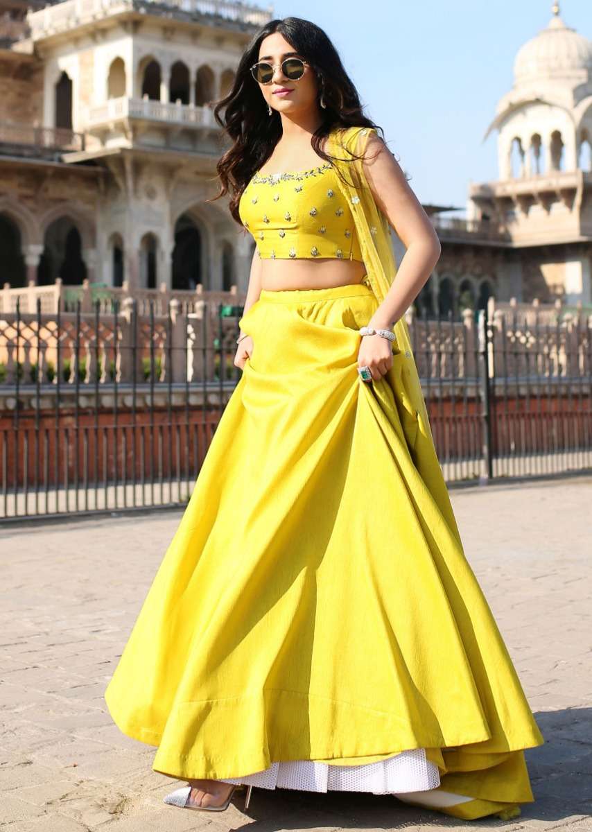 yellow-tussar-silk-lehenga-and-crop-top-with-matching-embroidered-net-jacket-only-on-kalki-477397_11_984251f5-1eb9-4e77-a365-e53148063c5e.jpg