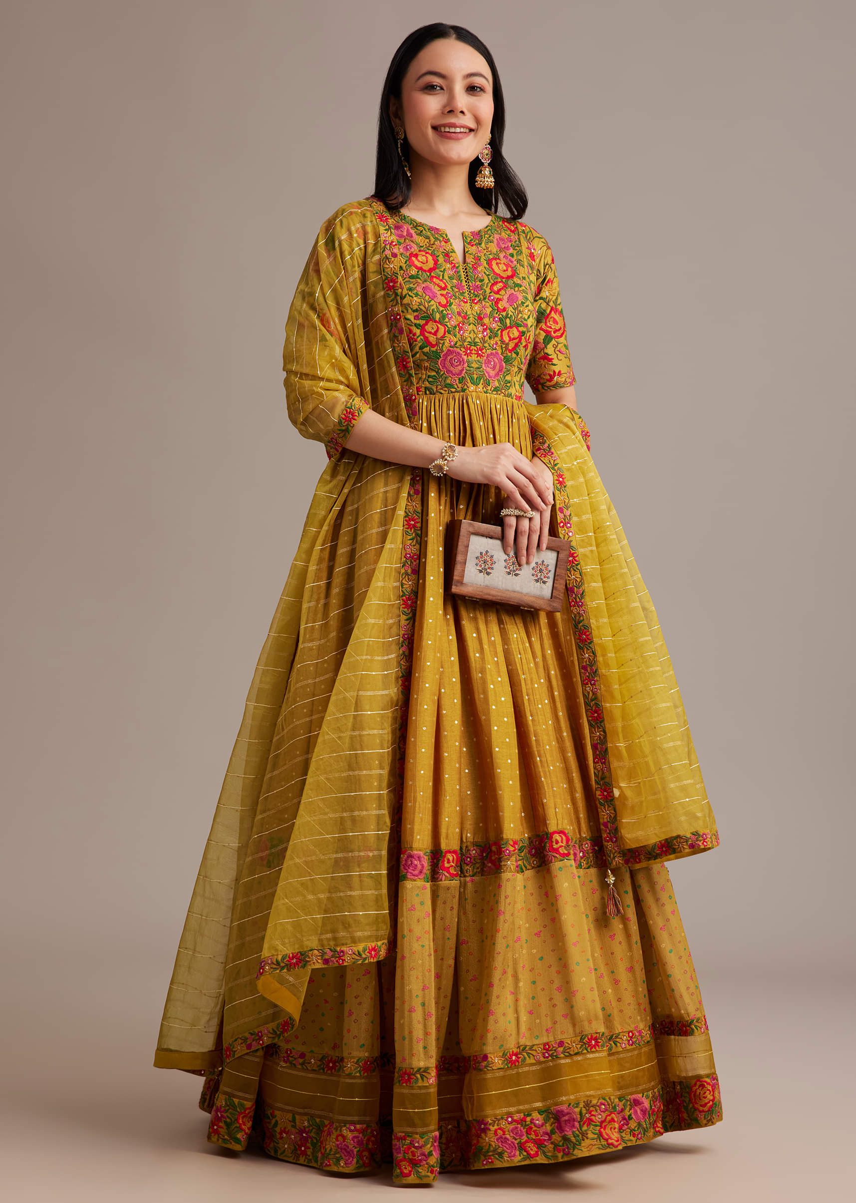 yellow_bandhani_print_anarkali_set_with_thread_and_butti_wor-sg285619_5_4ea5278a-d5f5-4275-8d4d-ccf1c7088d18.jpg