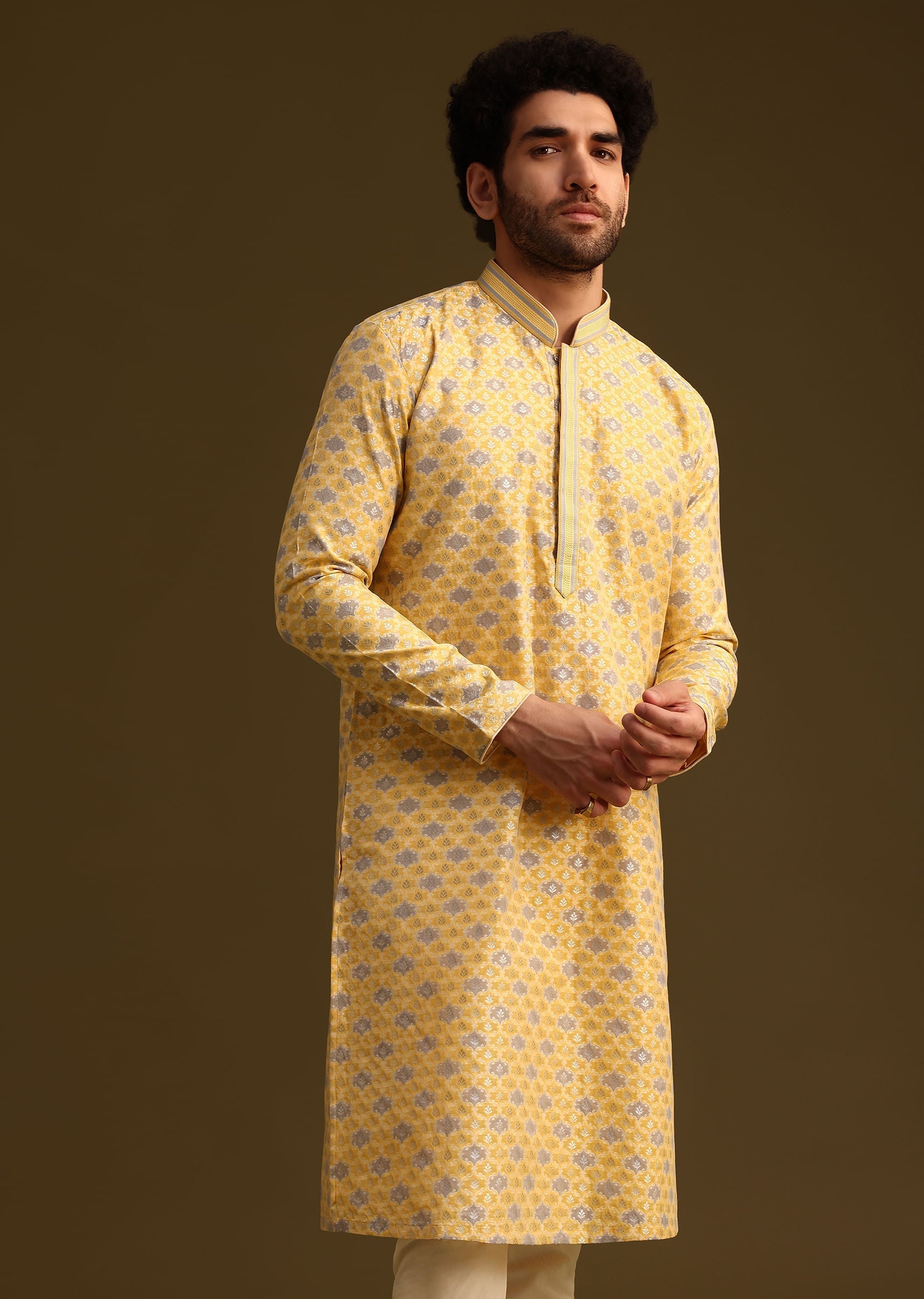yellow_butti_work_kurta_and_pyjama-sg246440_5_d0cfaca3-3bf3-42df-a5fc-3de18111e754.jpg