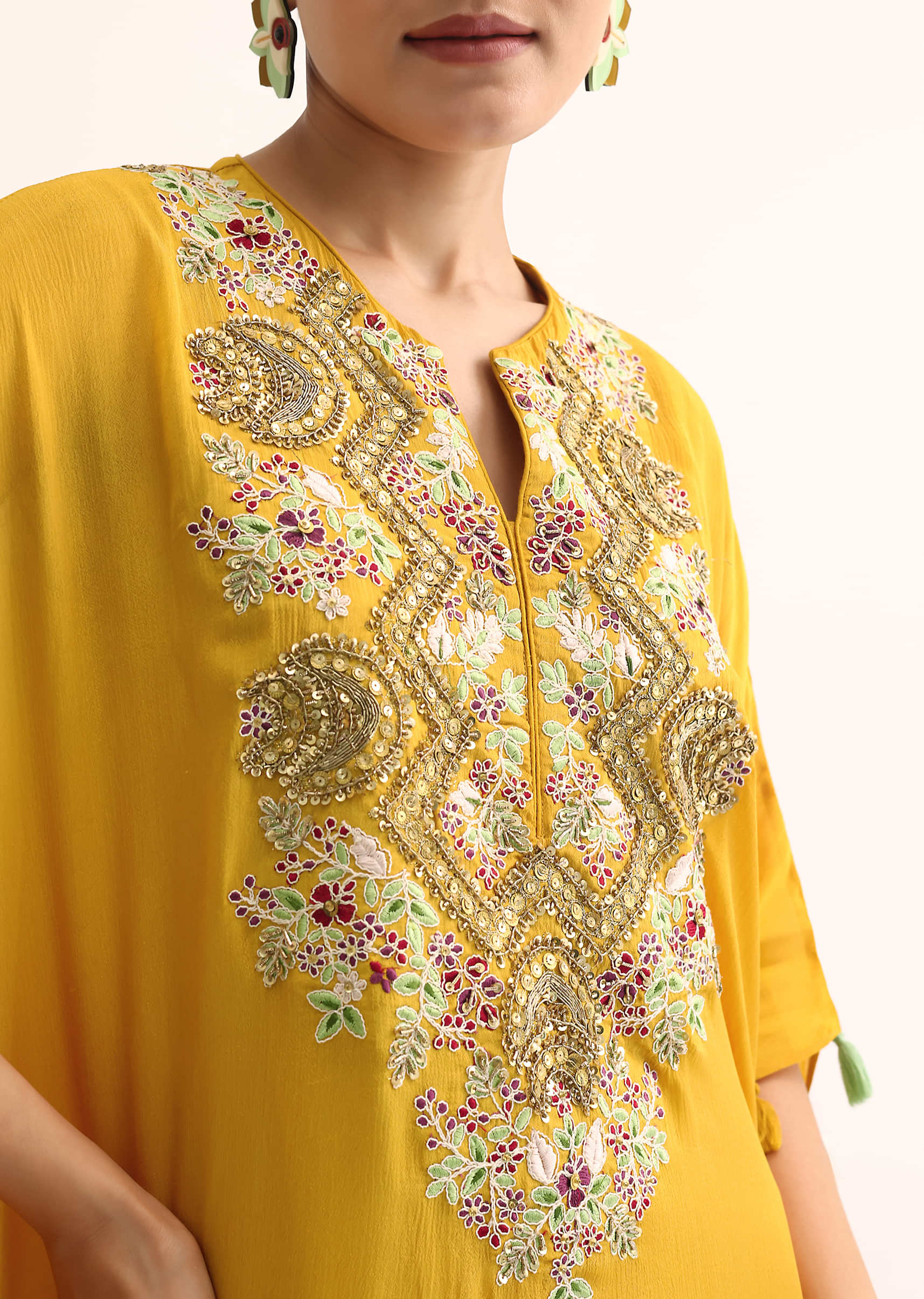 yellow_embroidered_kaftan_kurta_set-sg235035_3_d7ed9f82-0076-4abf-a15c-41a3a0de2c04.jpg
